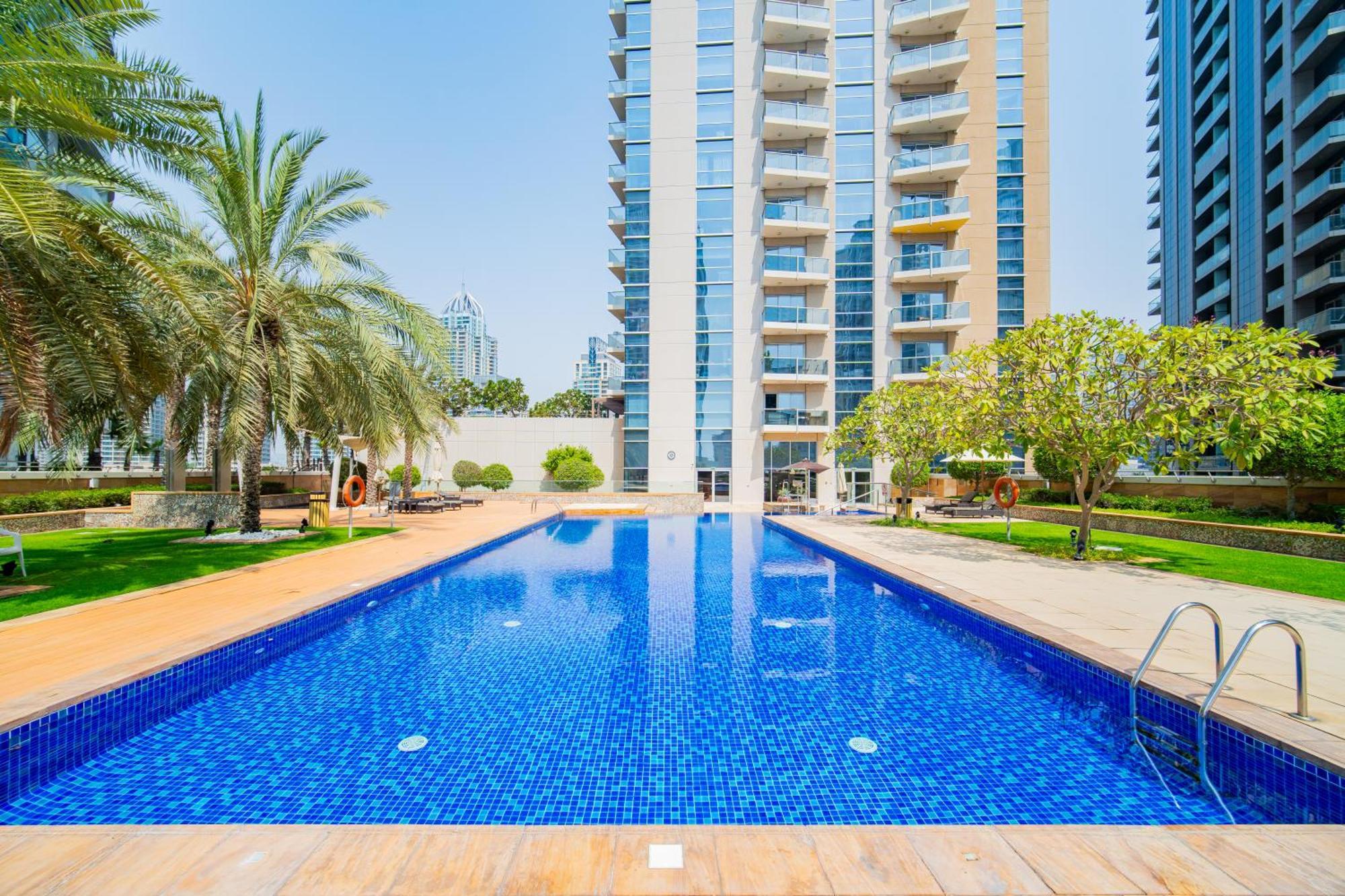 Marina Tower - Stunning 1bhk With Marina View By Elegant Escape's * Dubai