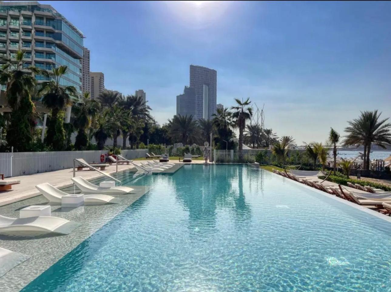 La Vie Jbr By Happy Season Apartment