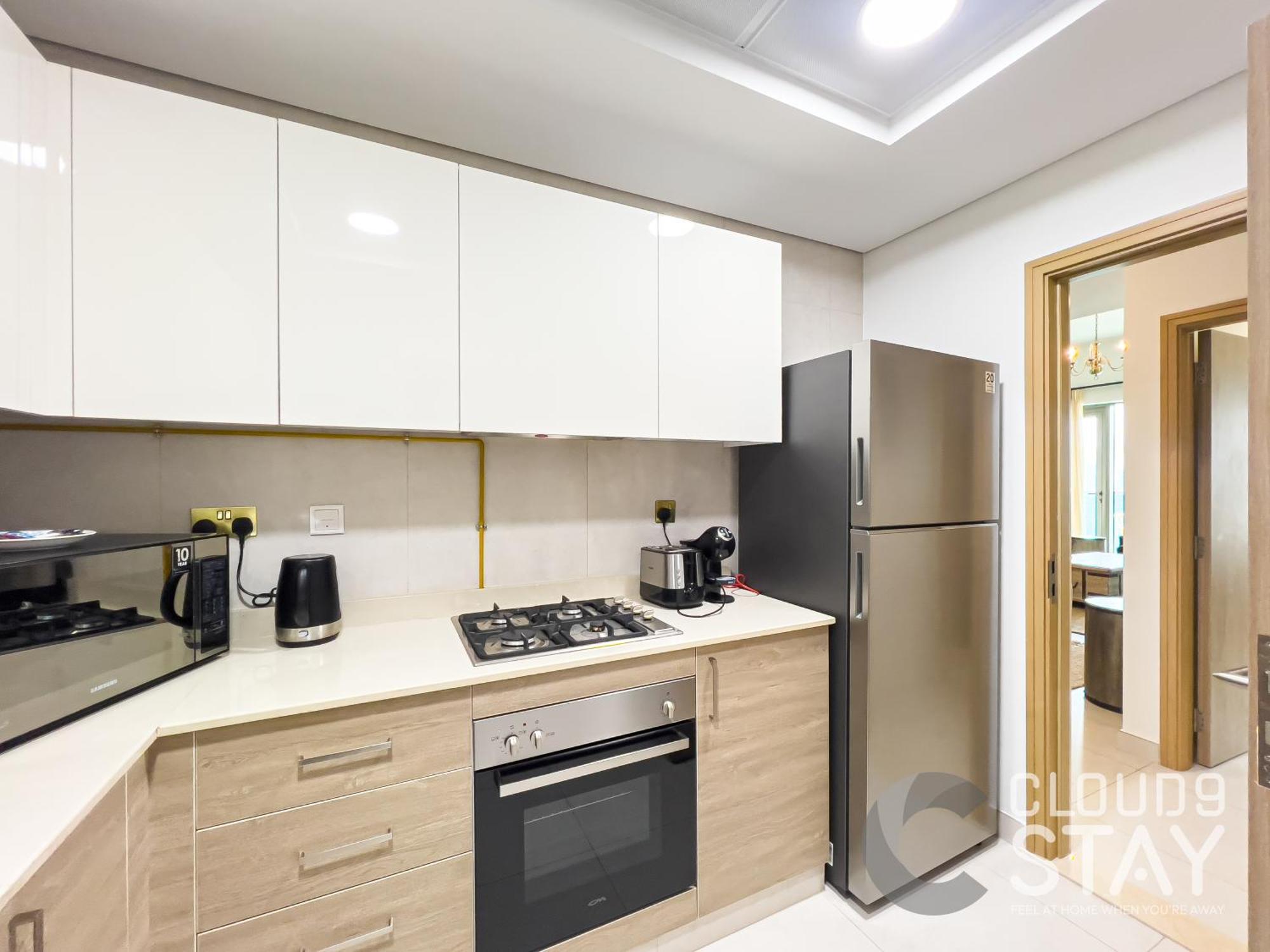 Apartment Cloud 9 - The Bay Tower Dubai