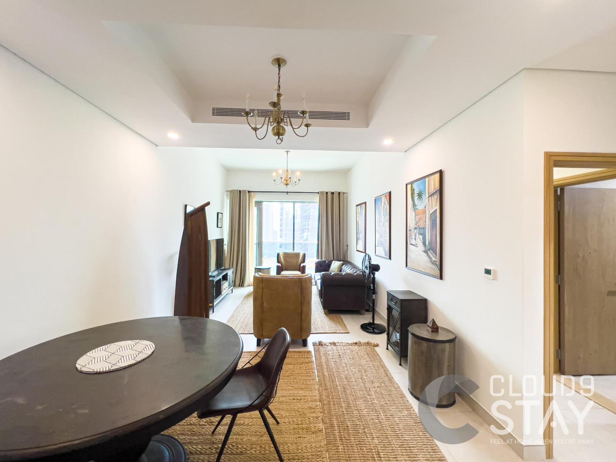 Apartment Cloud 9 - The Bay Tower Dubai