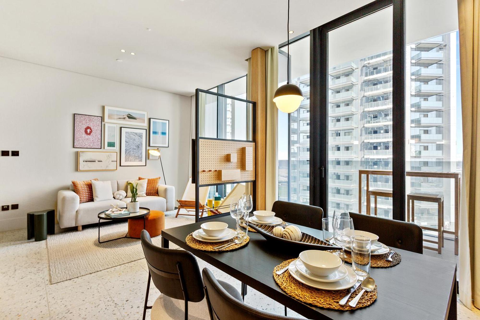 Stylish In Upside Living With Amenities Apartment Dubai