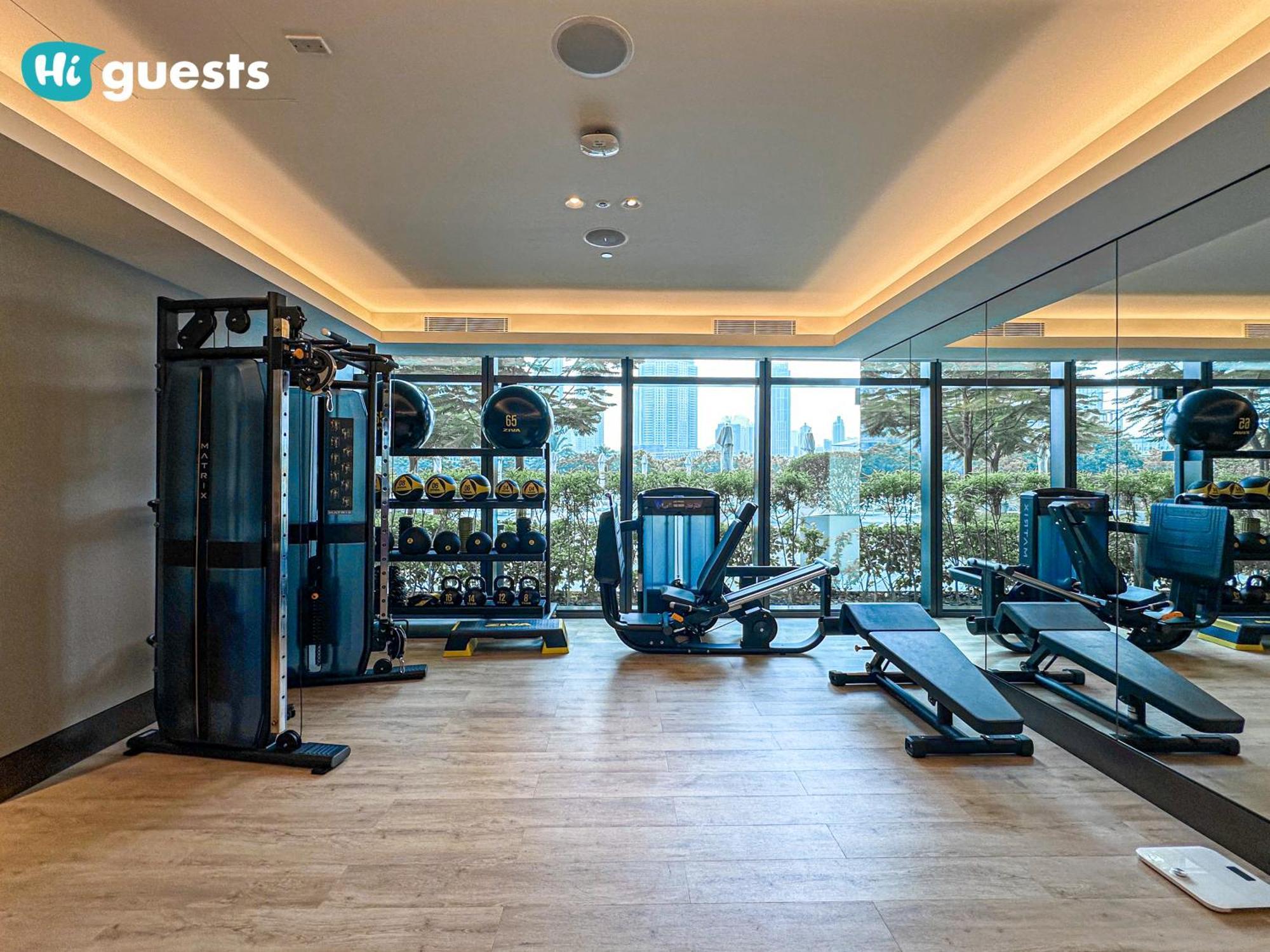 Higuests - Sky-high Experience Luxe Living On The 24th Floor Dubai
