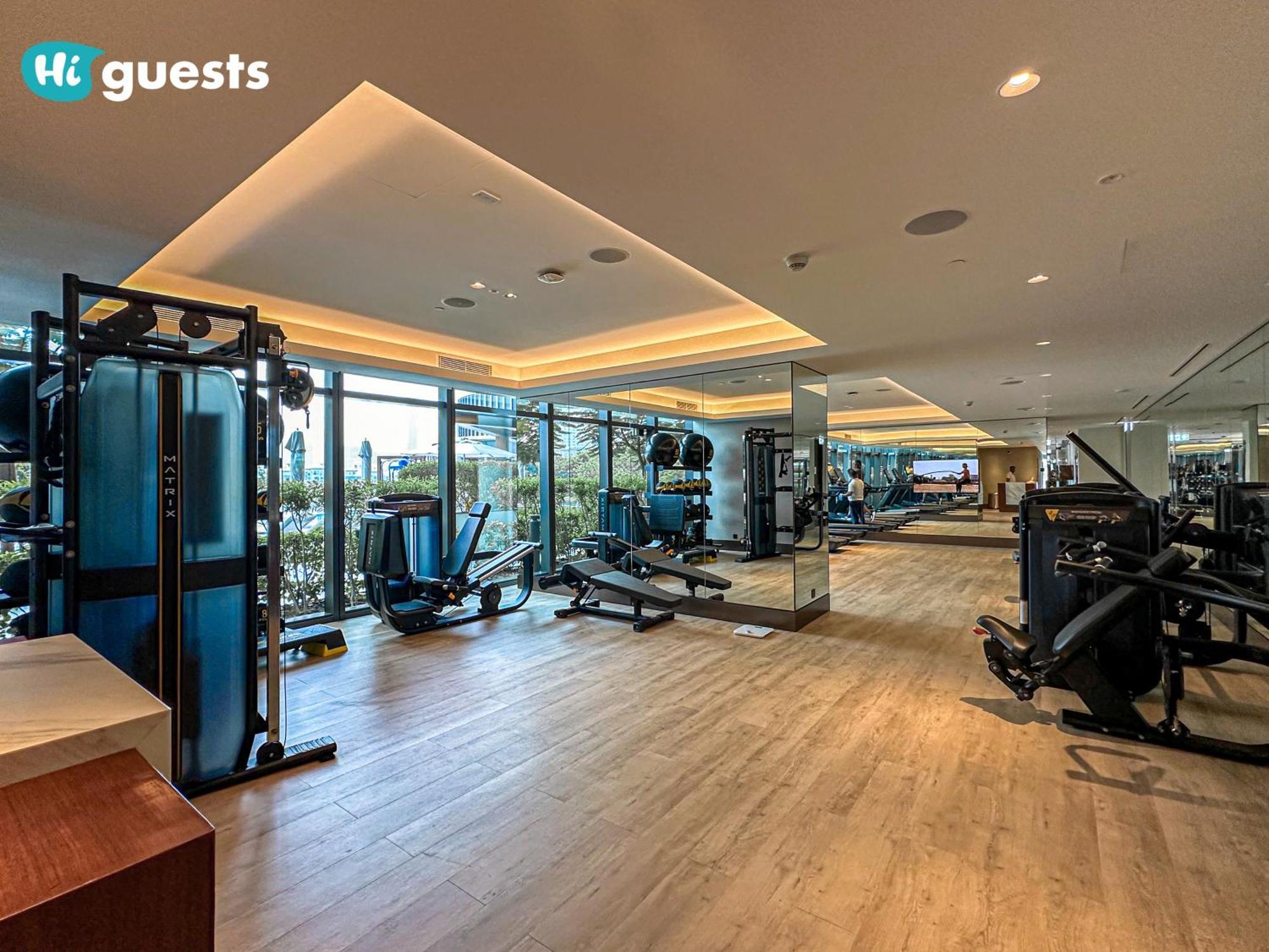 Apartment Higuests - Sky-high Experience Luxe Living On The 24th Floor *