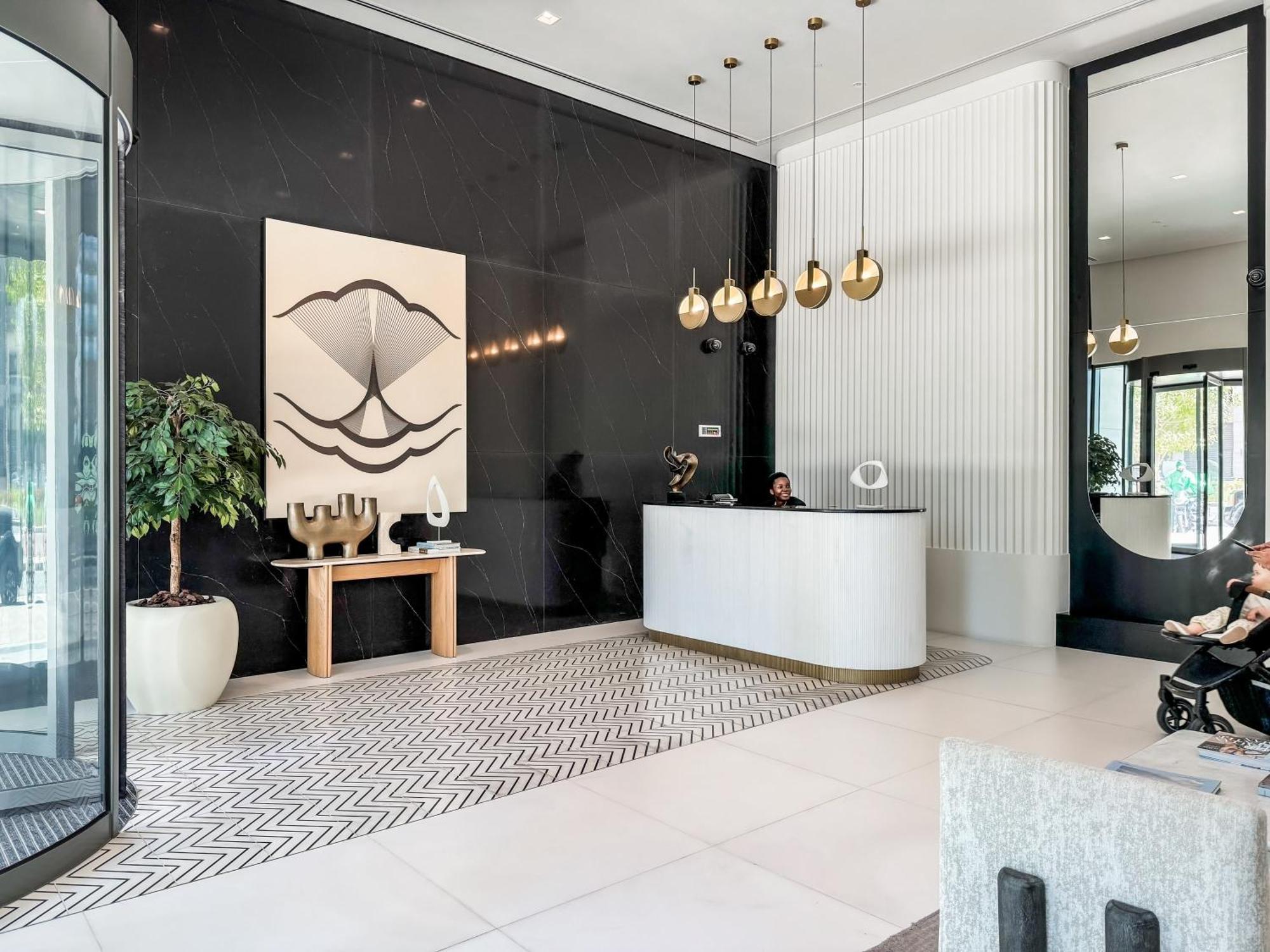Apartment Marina Harbour View 2br With Access Dubai
