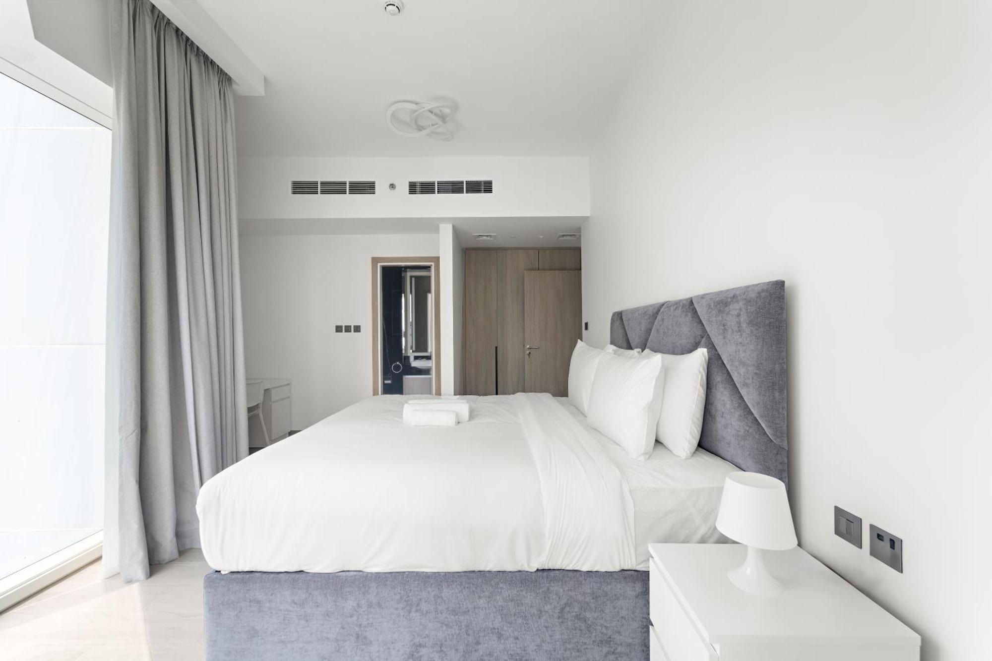 Apartment Brand New Luxurious 3br - Pool, Gym & Uptown Views