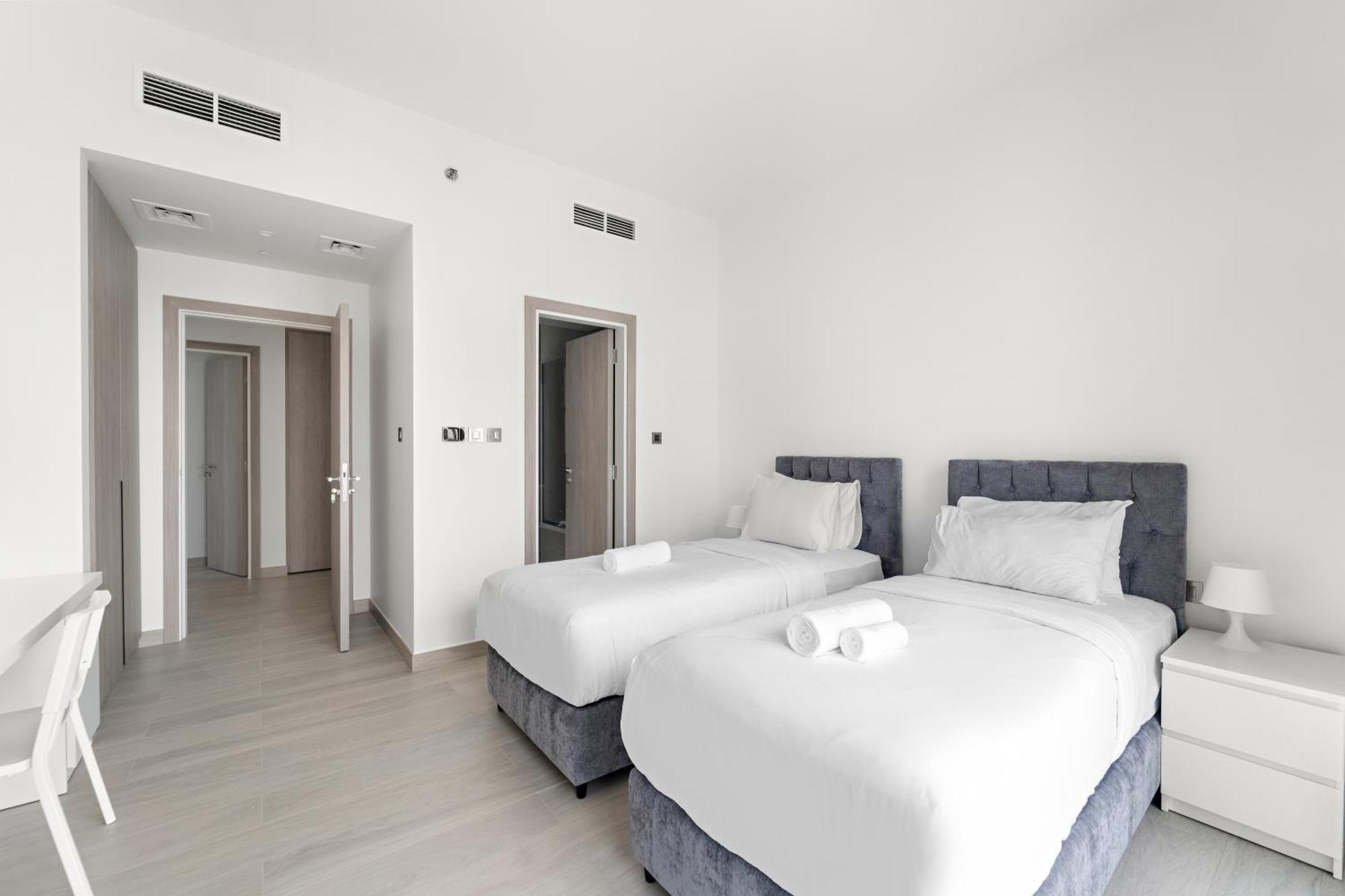 Apartment Brand New Luxurious 3br - Pool, Gym & Uptown Views