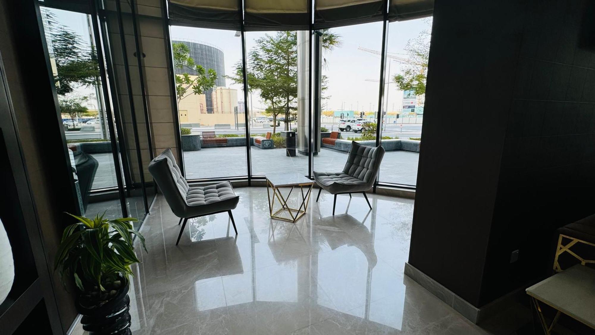 Rp Heights, Central Downtown - Minutes To Mall Apartment *