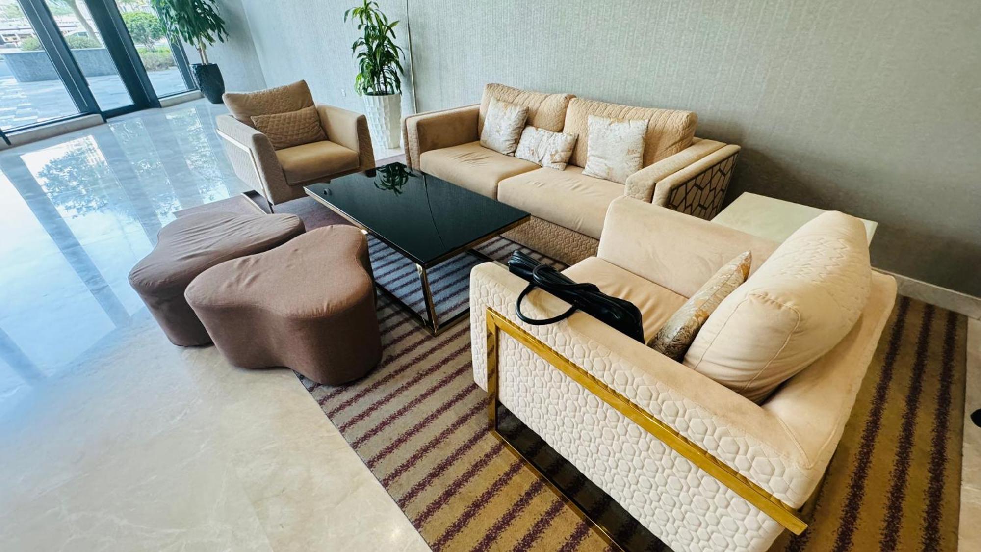 Apartment Rp Heights, Central Downtown - Minutes To Mall