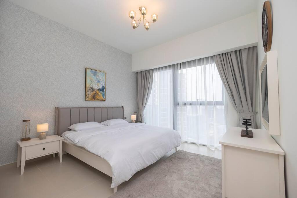 Cozy 2br At Act One, Boulevard View Near Mall 3904 Apartment