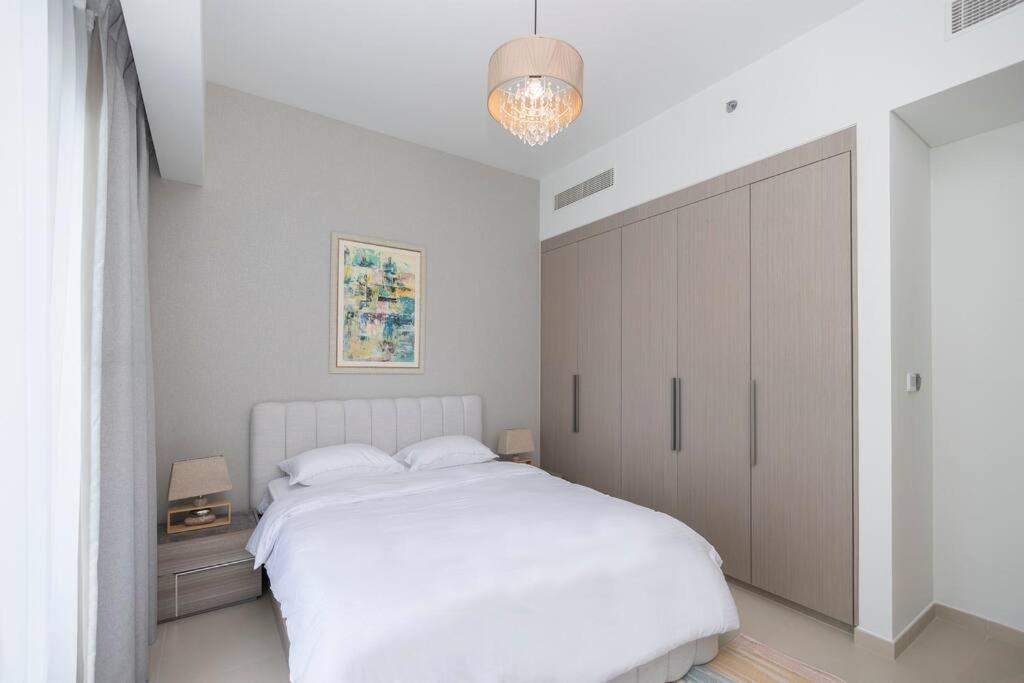 Cozy 2br At Act One, Boulevard View Near Mall 3904 Apartment