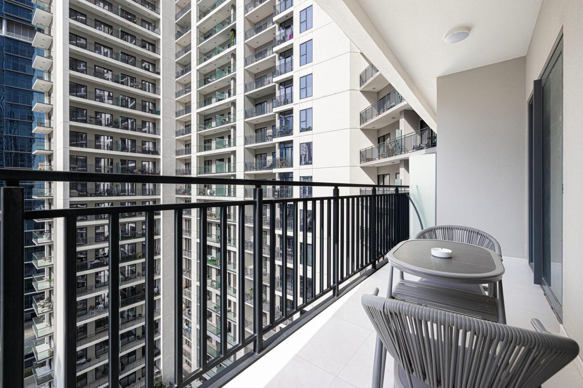 Stunning 1br With View - Zada Tower, Business Bay Apartment *