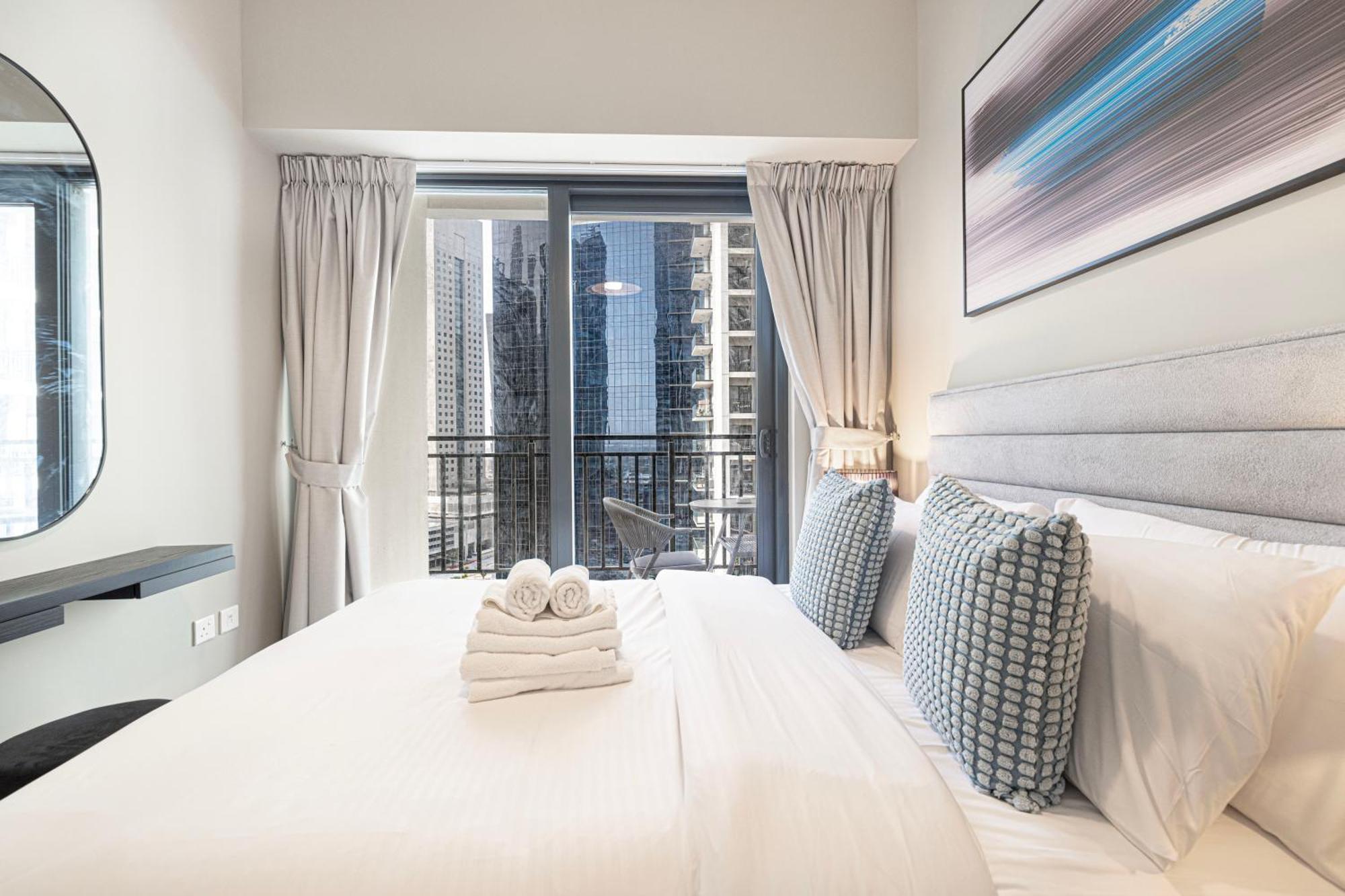 Apartment Stunning 1br With View - Zada Tower, Business Bay Dubai