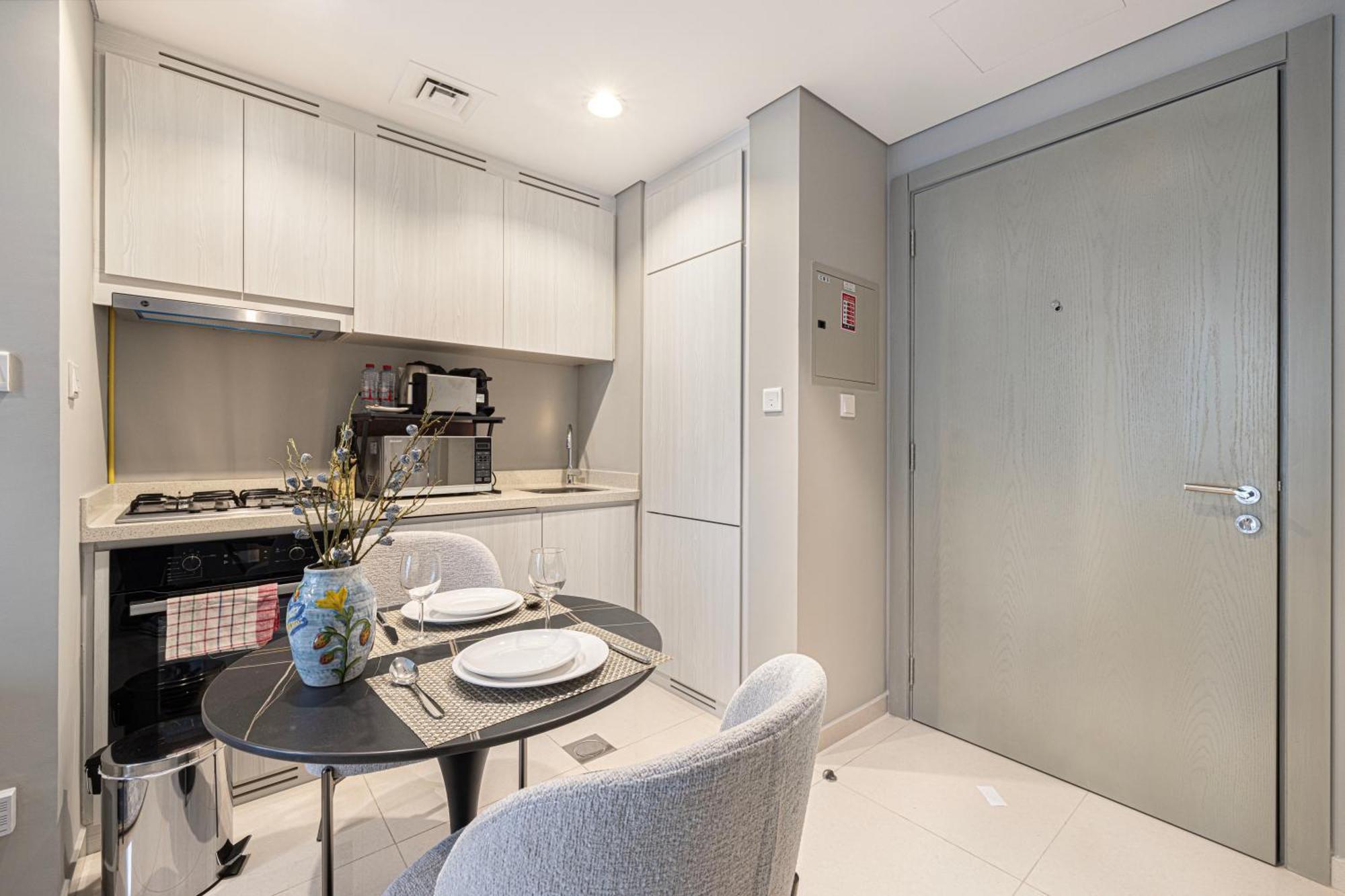 Stunning 1br With View - Zada Tower, Business Bay Dubai