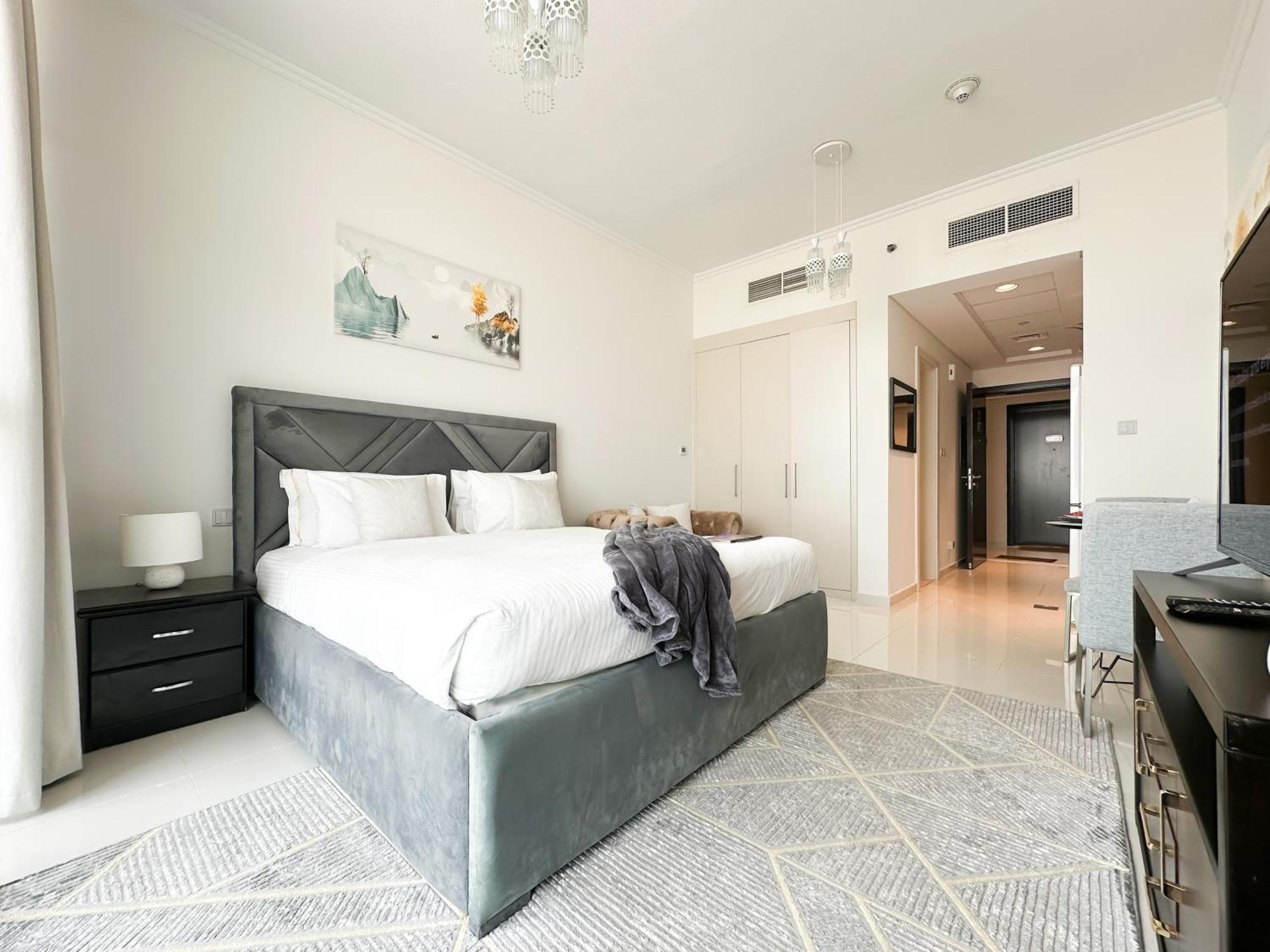 Apartment Trophy - Urban Escape Dubai