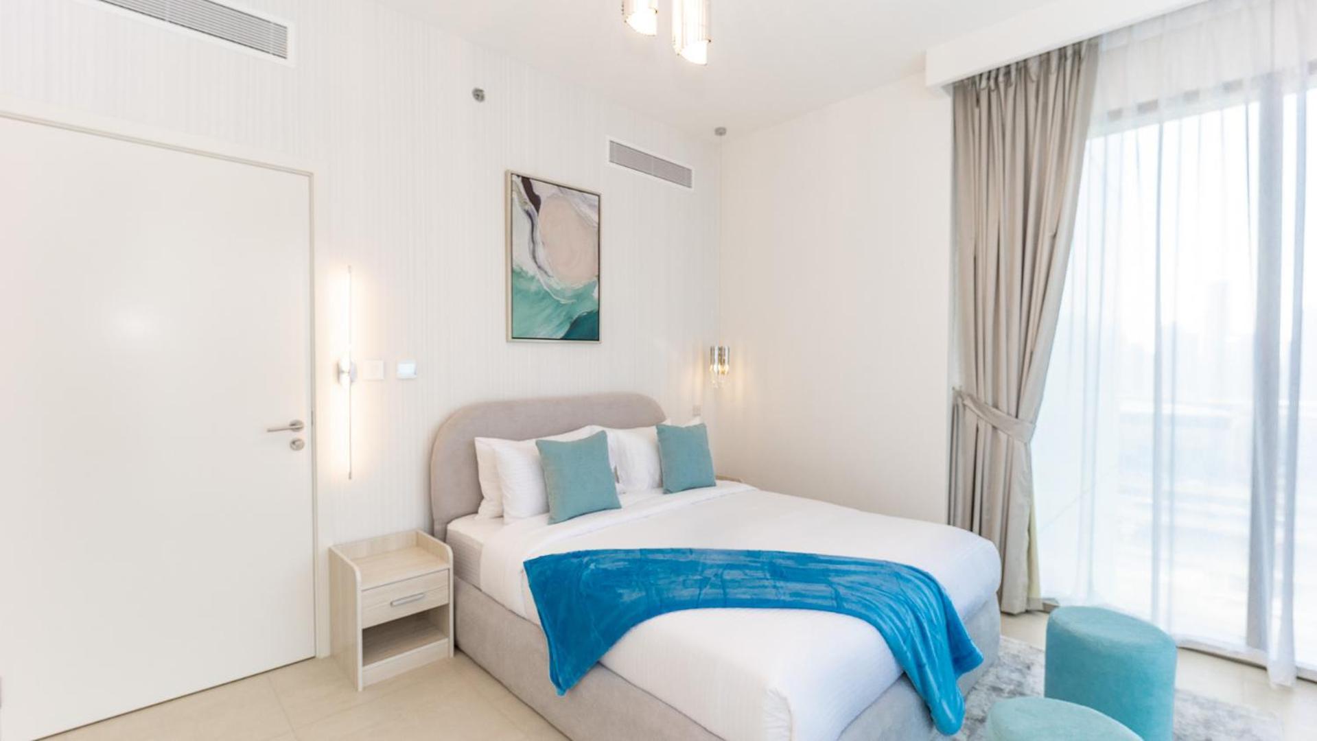 Apartment Burj Khalifa View With Grass Turf Balcony-downtown By Tanami Homes *