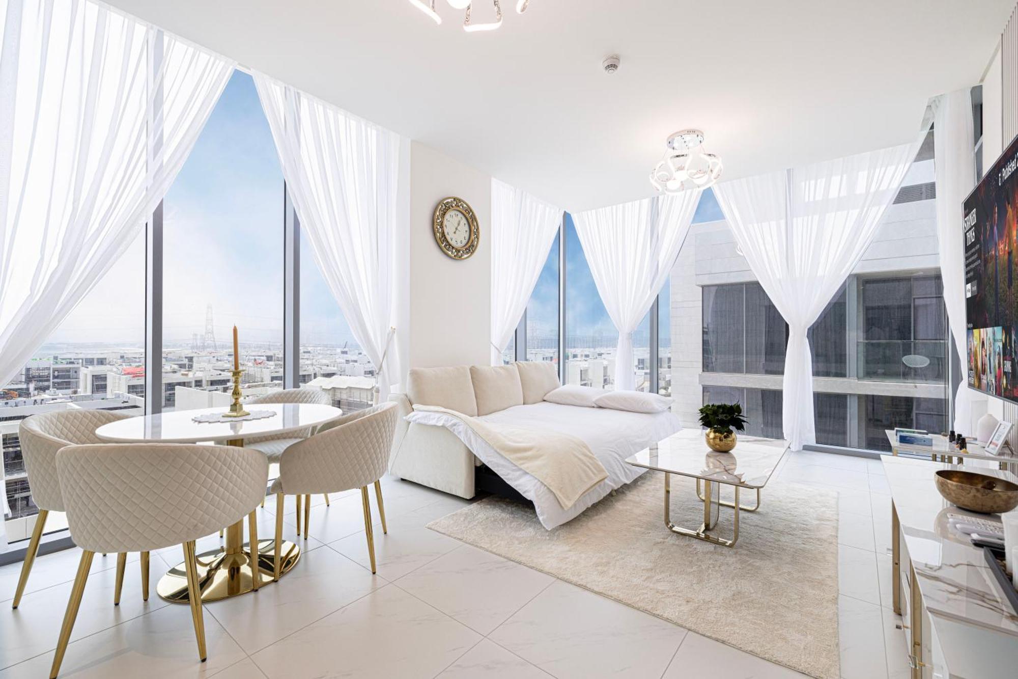 Luxury Burj Khalifa, Sunset And Lagoon View Apartment *