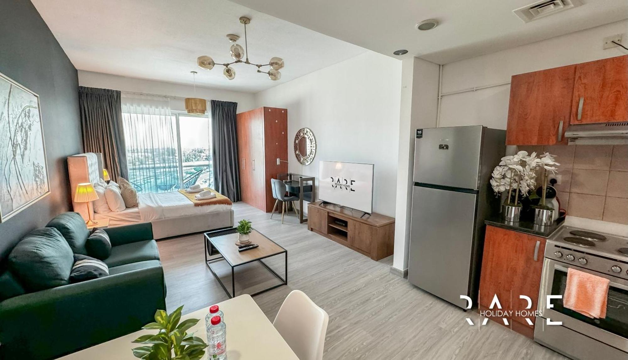 Rare Homes - View - The Crescent Tower - Production - R712 - Impz Apartment Dubai