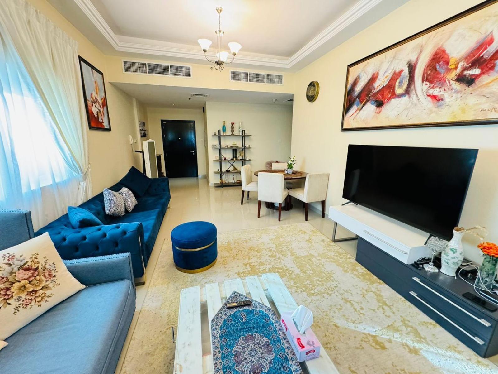 Large 1 Bhk Including Bills Dubai