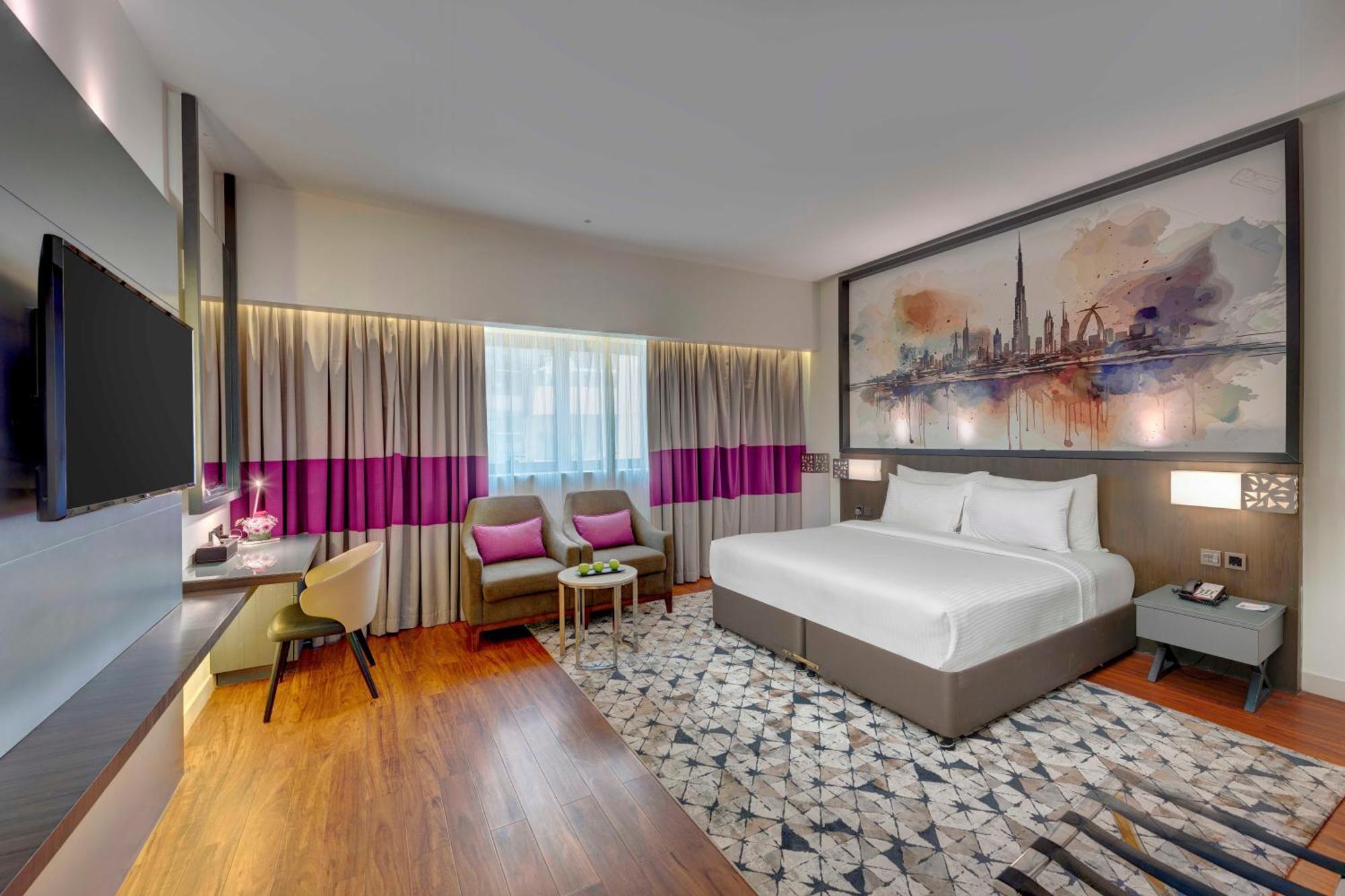 Howard Johnson Plaza By Wyndham Deira Hotel