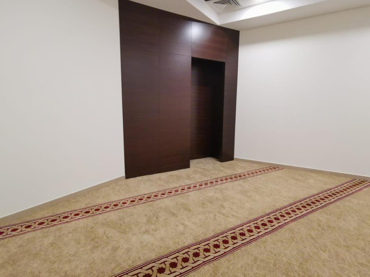 Icon Casa Living - Sparkle Tower 1