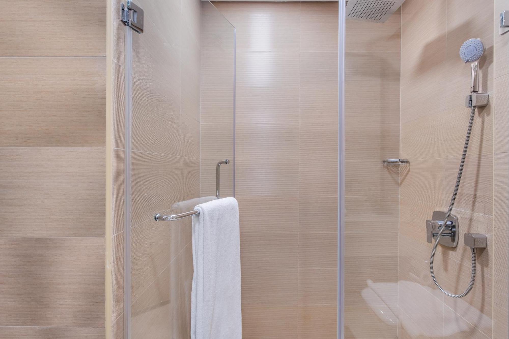 Icon Casa Living - Sparkle Tower 1