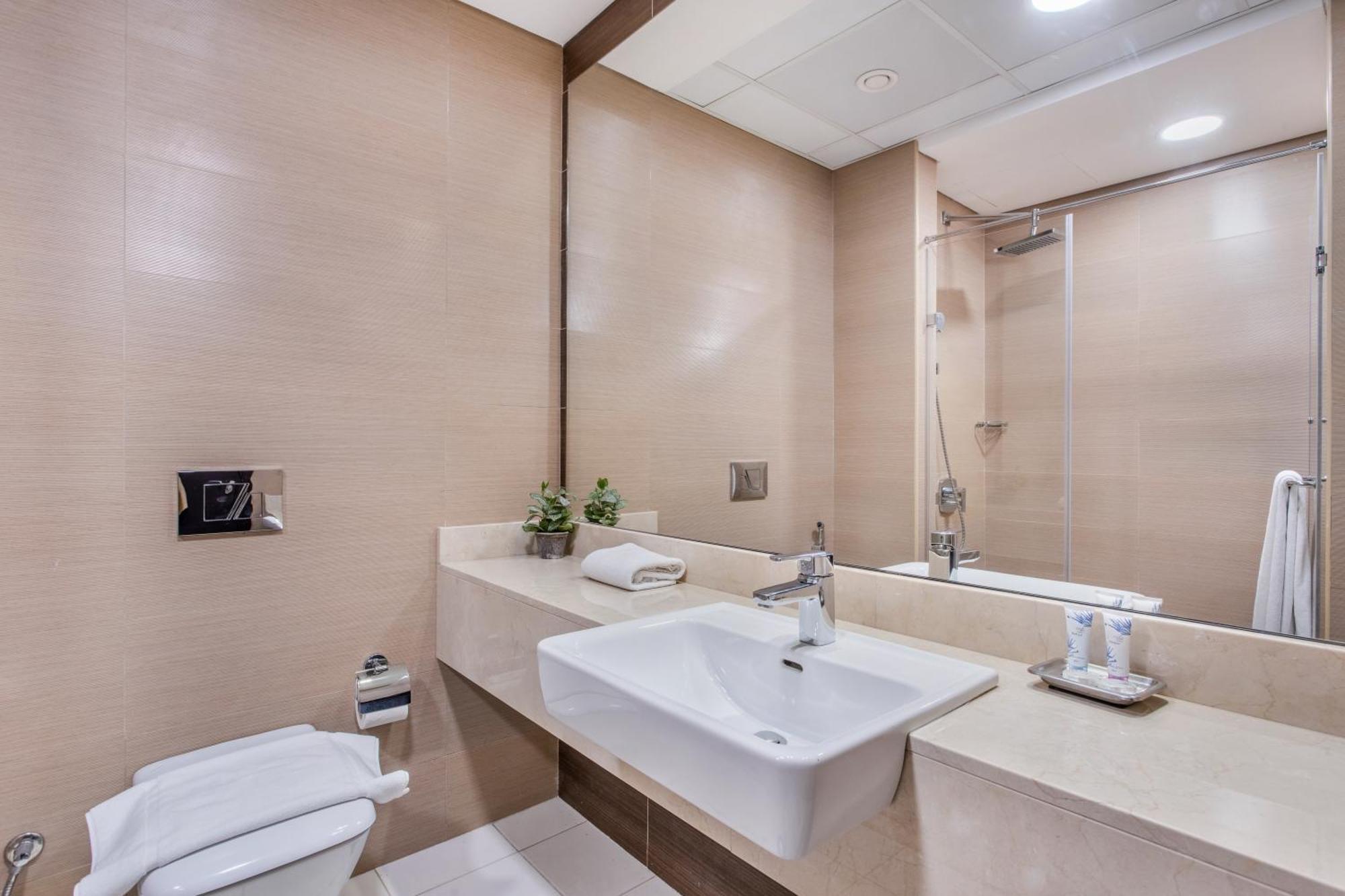 Icon Casa Living - Sparkle Tower 1 Dubai