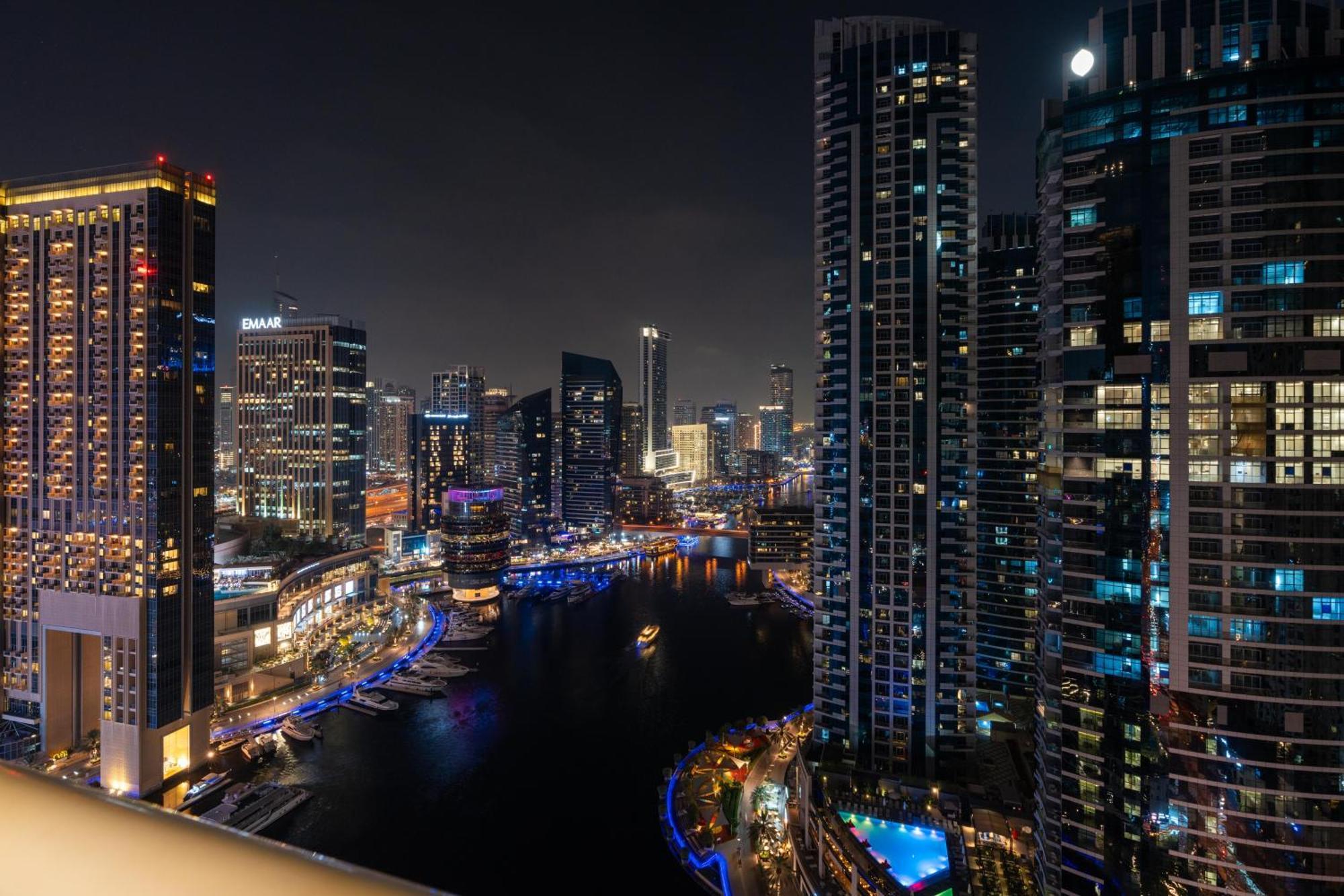 Continental Tower 2bhk - Vigor Apartment Dubai
