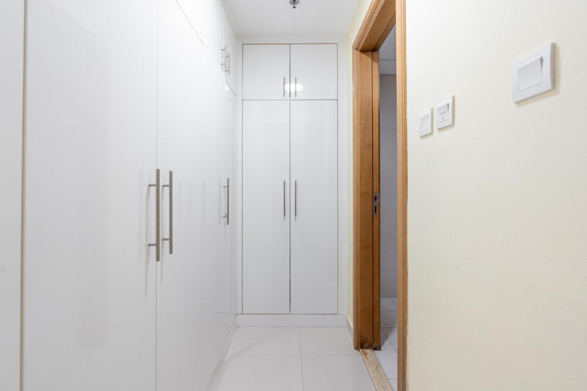 Continental Tower 2bhk - Vigor Apartment *
