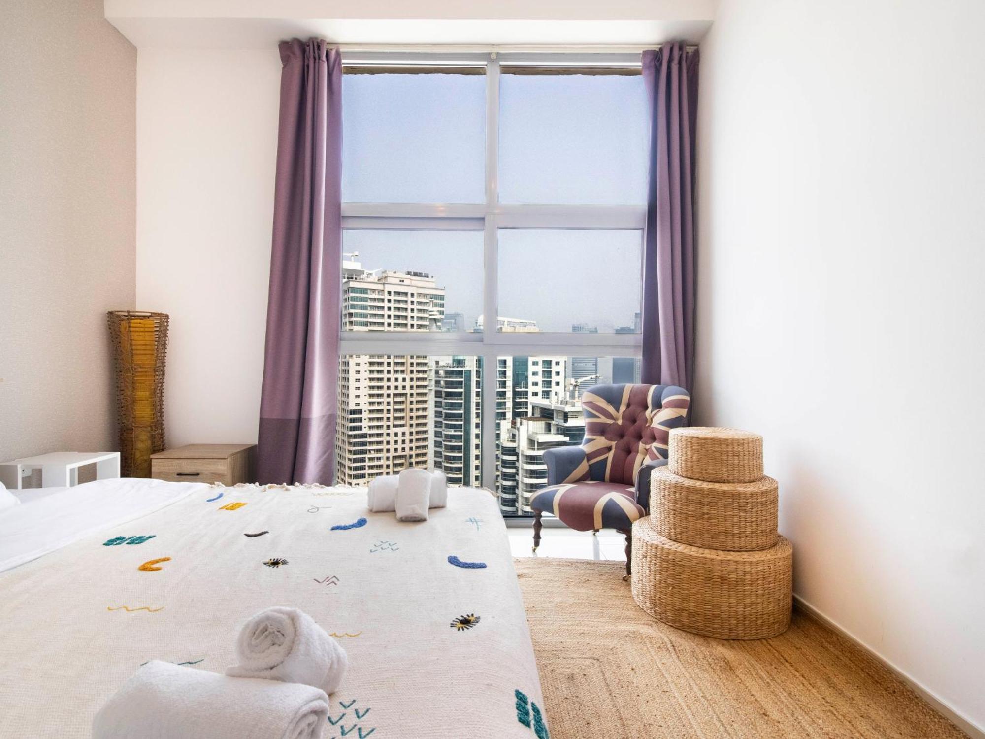Cozy 1 Bedroom In Marina Apartment *