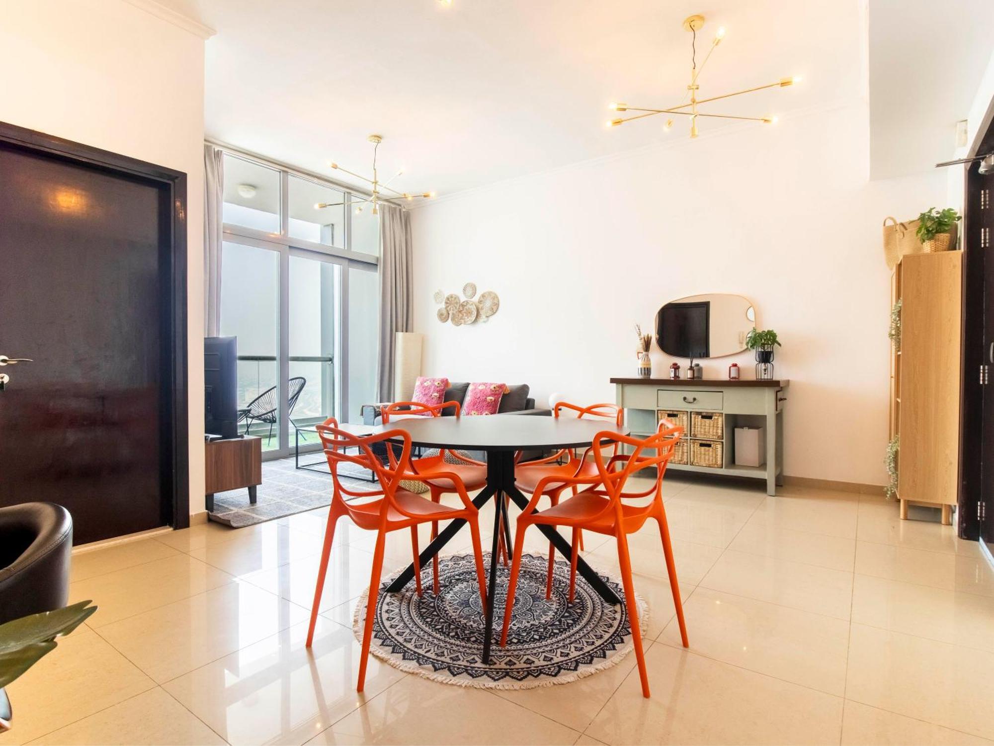 Apartment Cozy 1 Bedroom In Marina Dubai