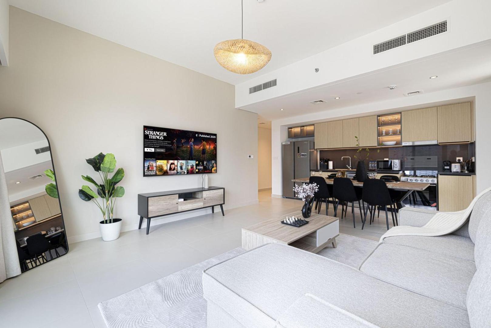 Luxe | 2br | Sea & View | 5 Min To Mall Daire Dubai