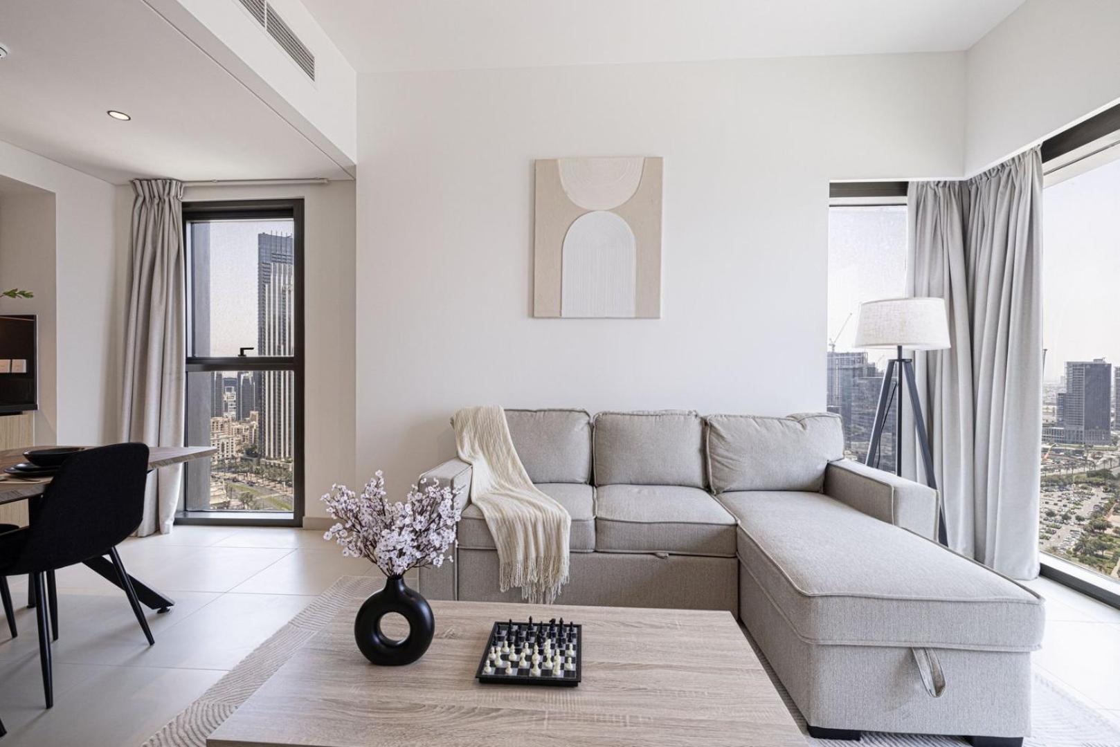 Luxe | 2br | Sea & View | 5 Min To Mall Daire Dubai