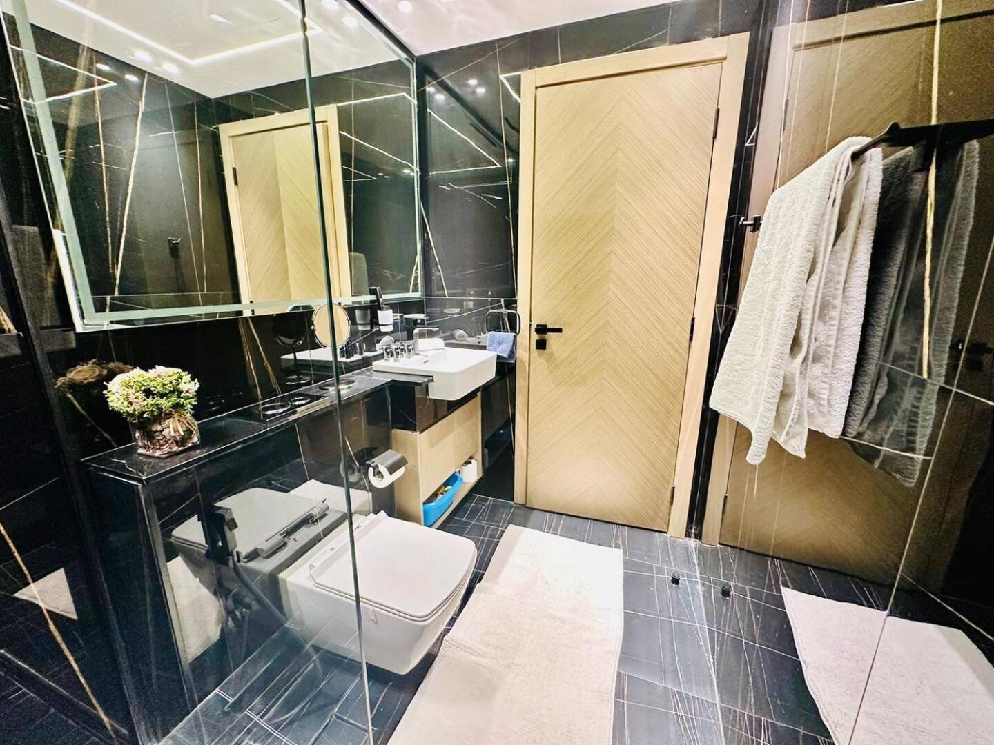 Brand New 2 Bedroom With Balcony In Jvc *