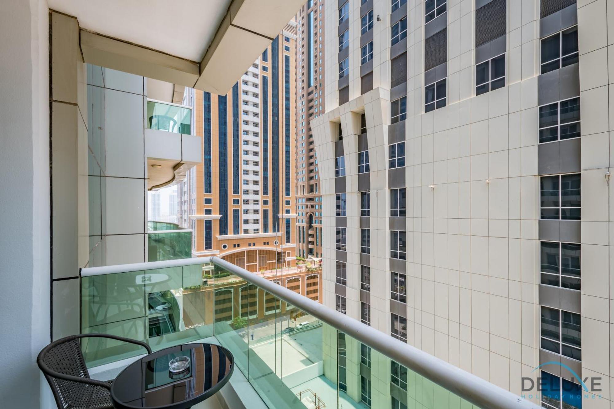 Sophisticated 1br In Marina Pinnacle, Marina By Deluxe Homes Dubai