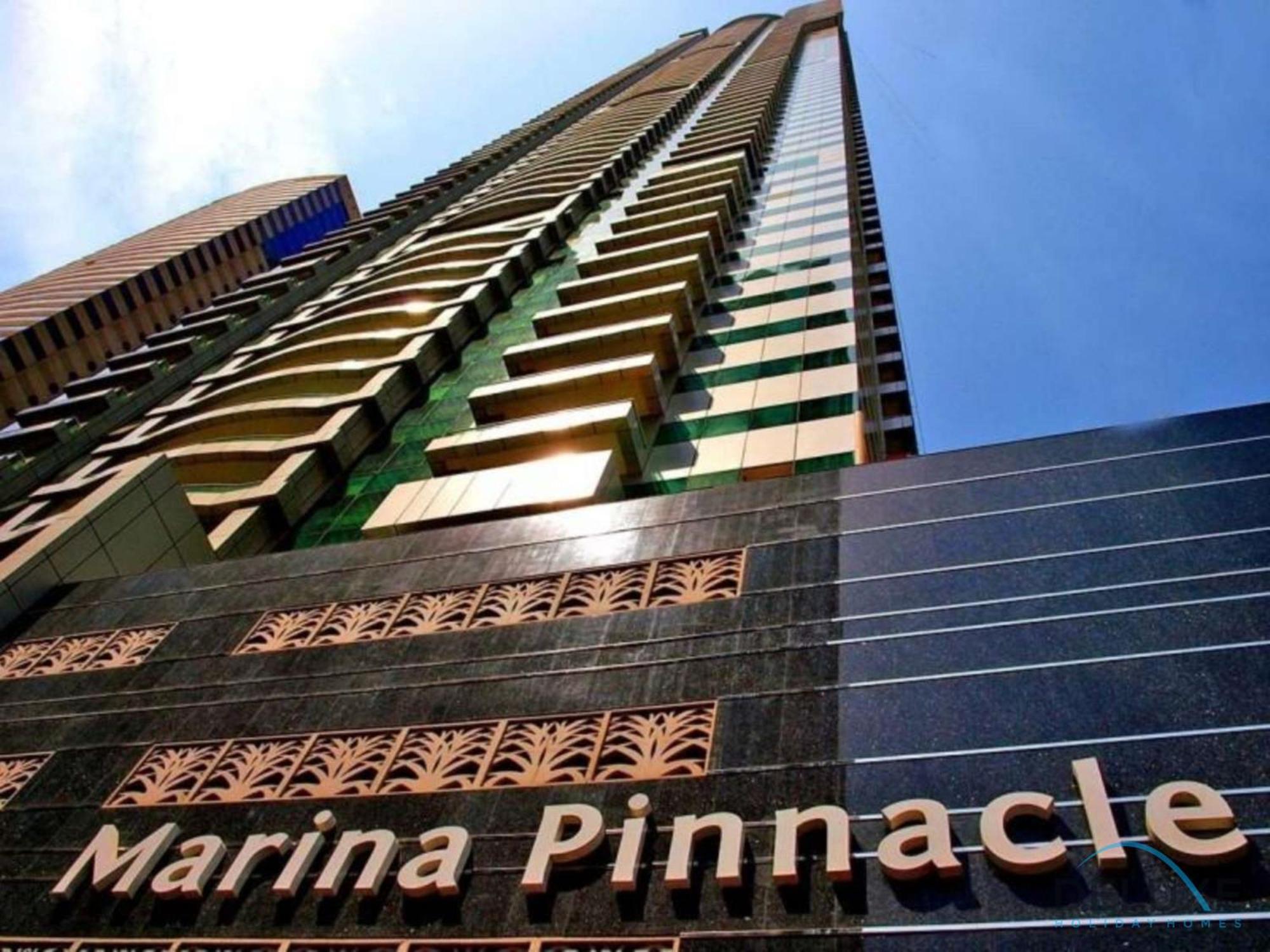 Apartment Sophisticated 1br In Marina Pinnacle, Marina By Deluxe Homes