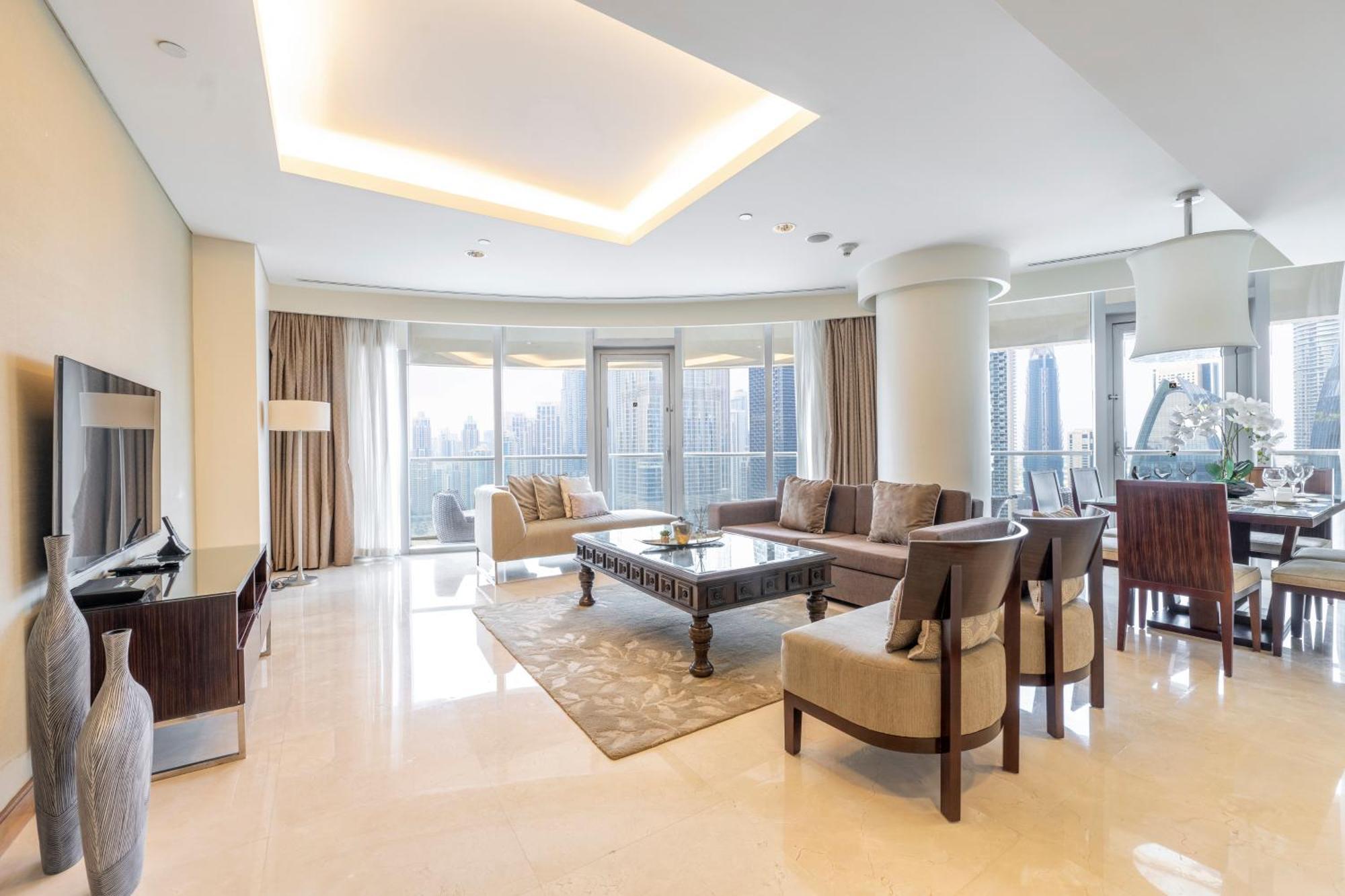 Emaar Residences Fashion Avenue, Formerly Address Mall * Dubai