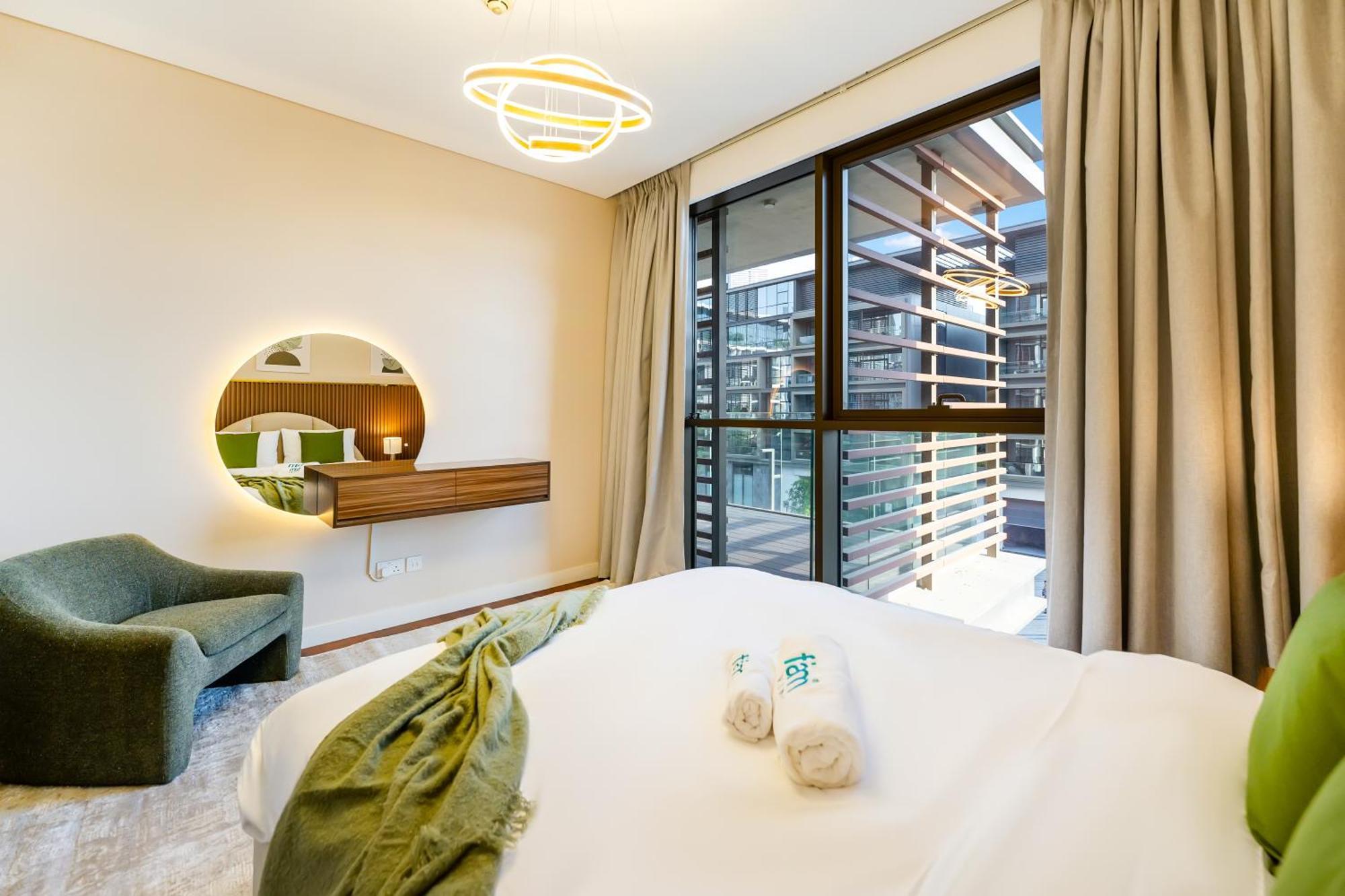 Apartment Fam Living - City Walk - Opulent Living