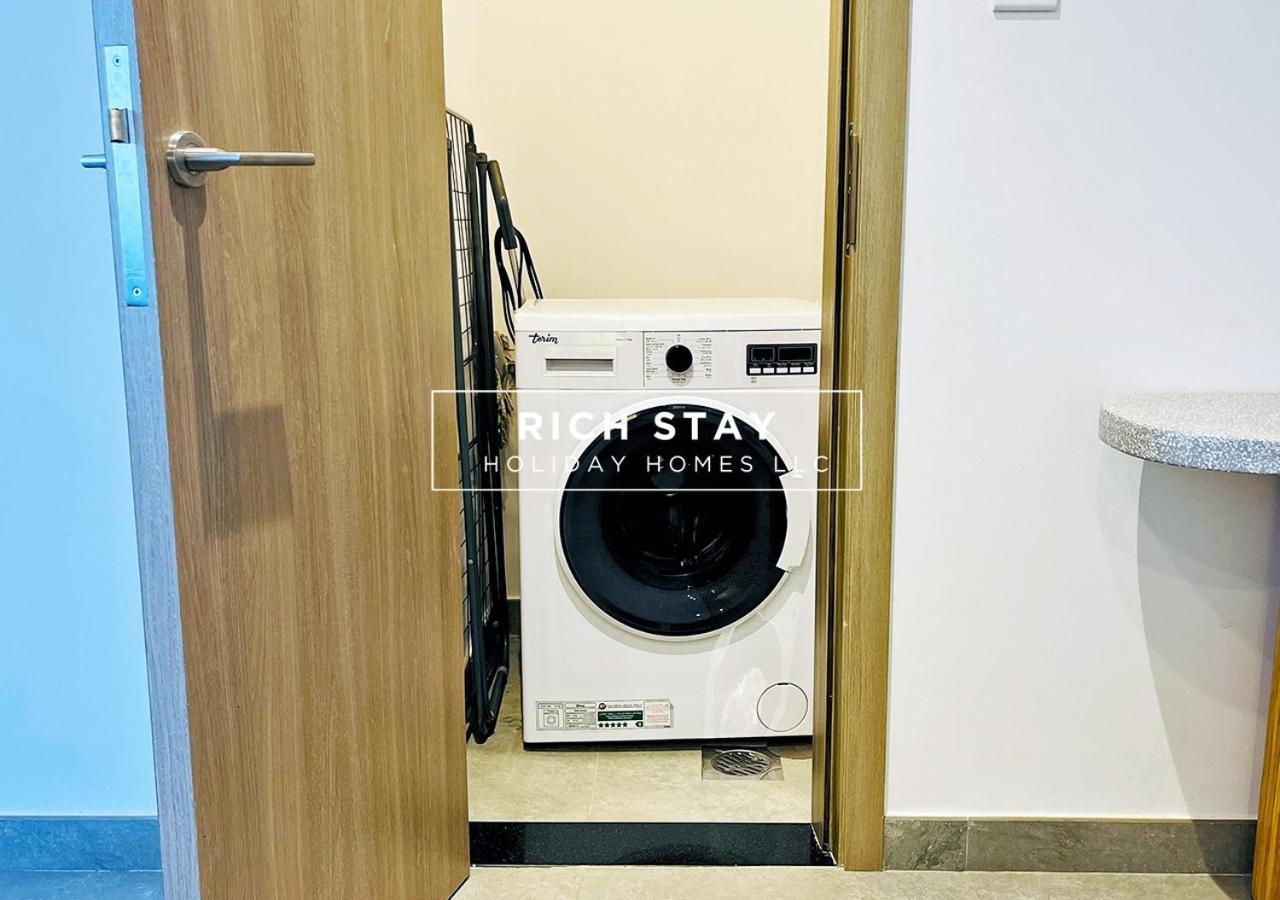 Luxurious 2br In Stella Maris, Ain & Marina View Apartamento