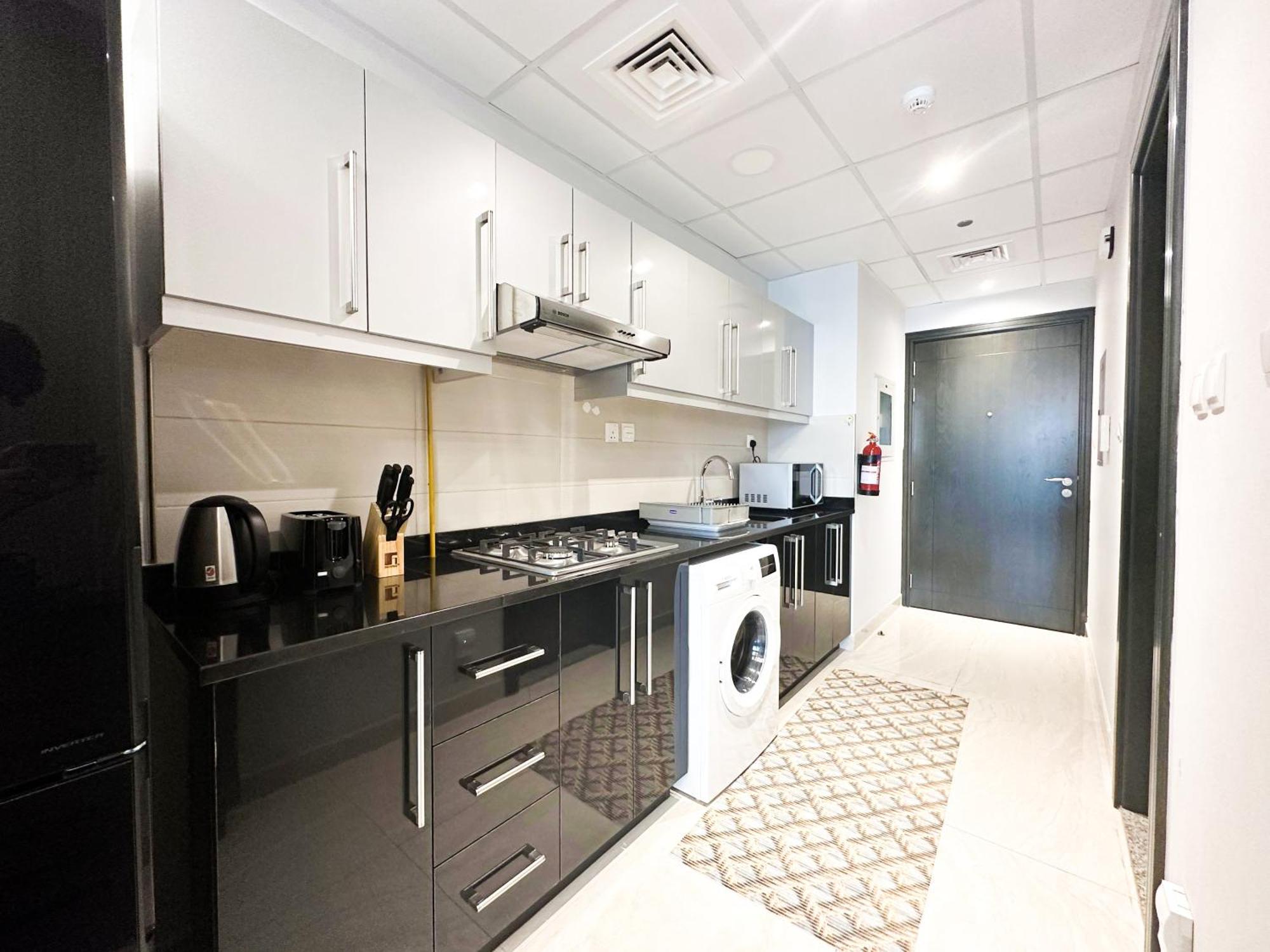 Studio With Burj View At Elite Business Bay By Anw