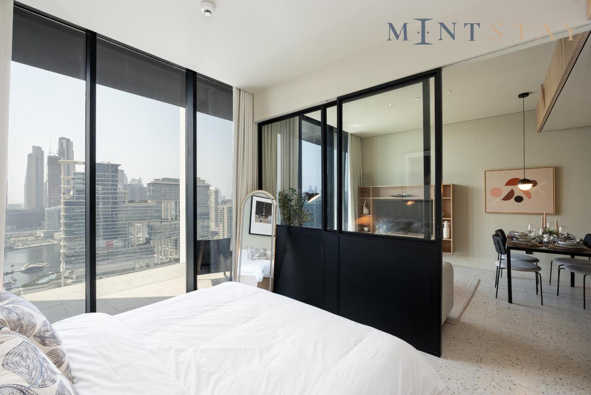 Apartment Upside Living, Burj Khalifa View, Business Bay - Mint *