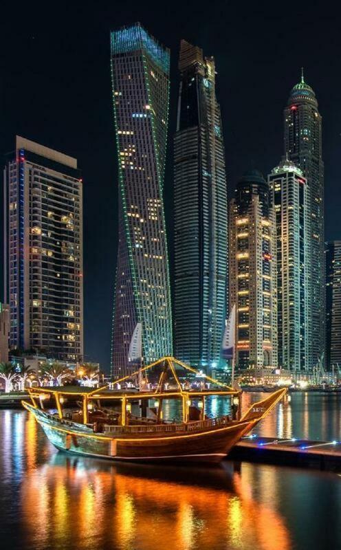 Cayan Tower - Of Choice *