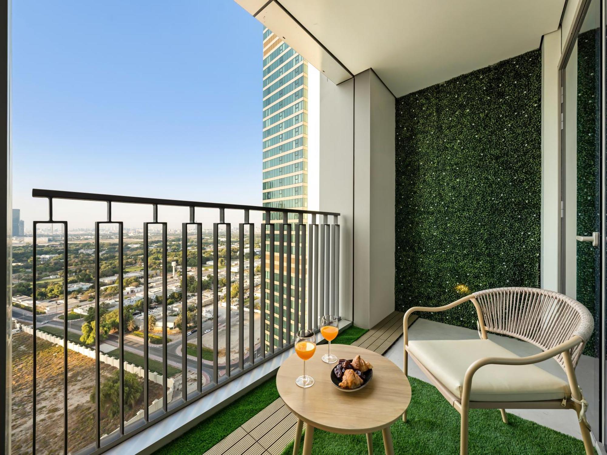 Apartment Luxury Family Friendly 5mn Walk To Mall Dubai