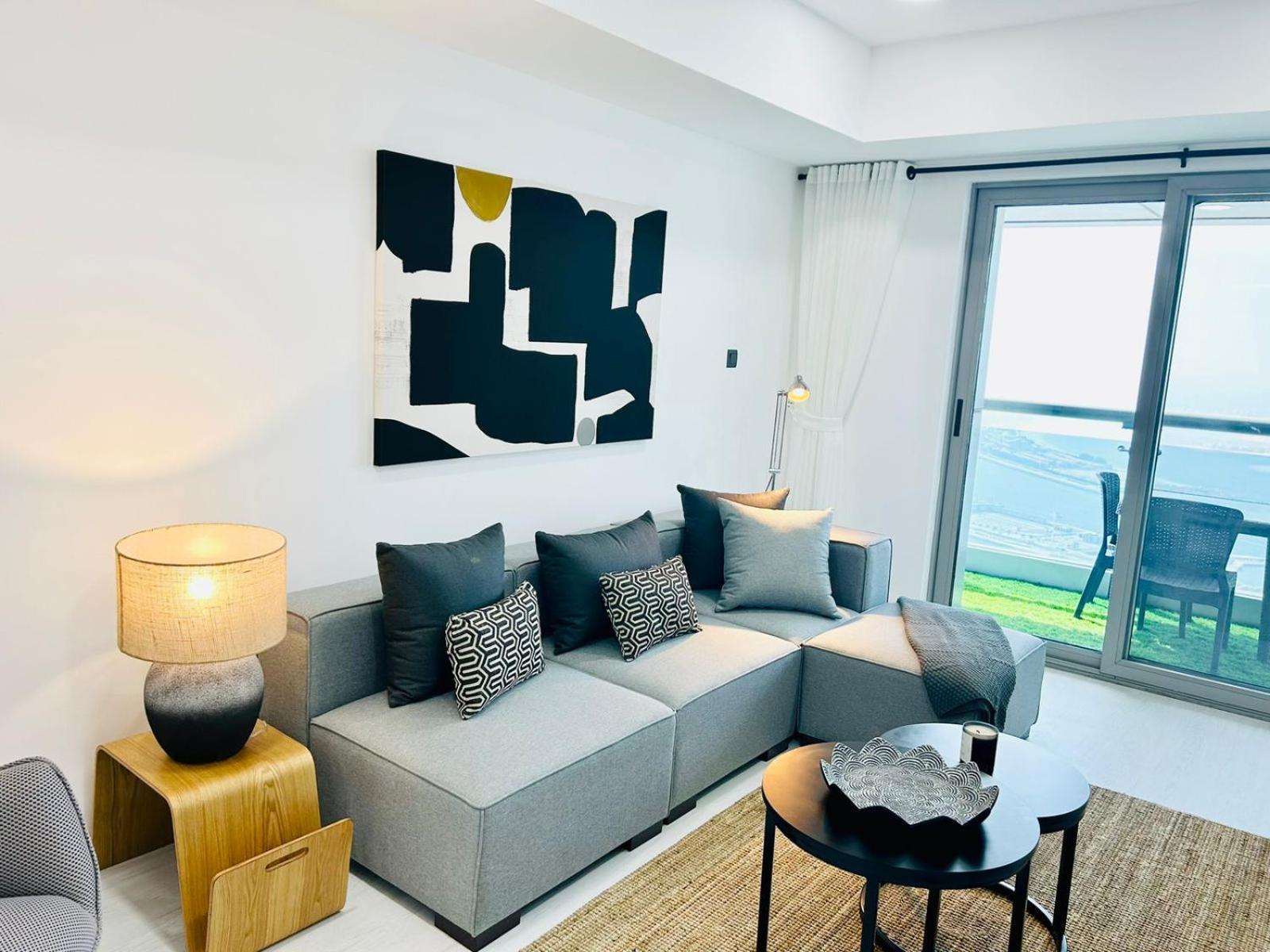 Sunrise Homes - 2 Bedroom With Stunning View In Marina Dubai