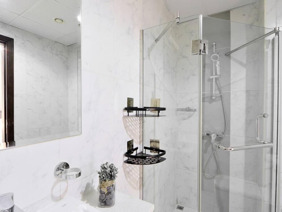 Apartment Stonetree - Fully Furnished - Dania 2 *