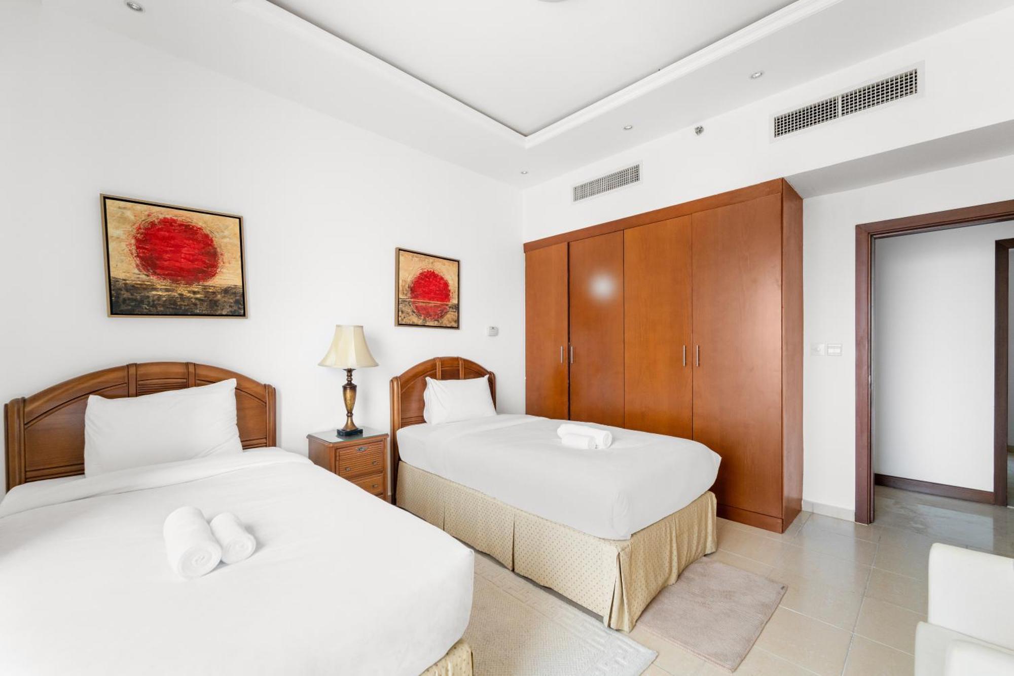 Elegant 3br Full Sea View Only 2 Minute Walk To Jbr Beach Apartment Dubai