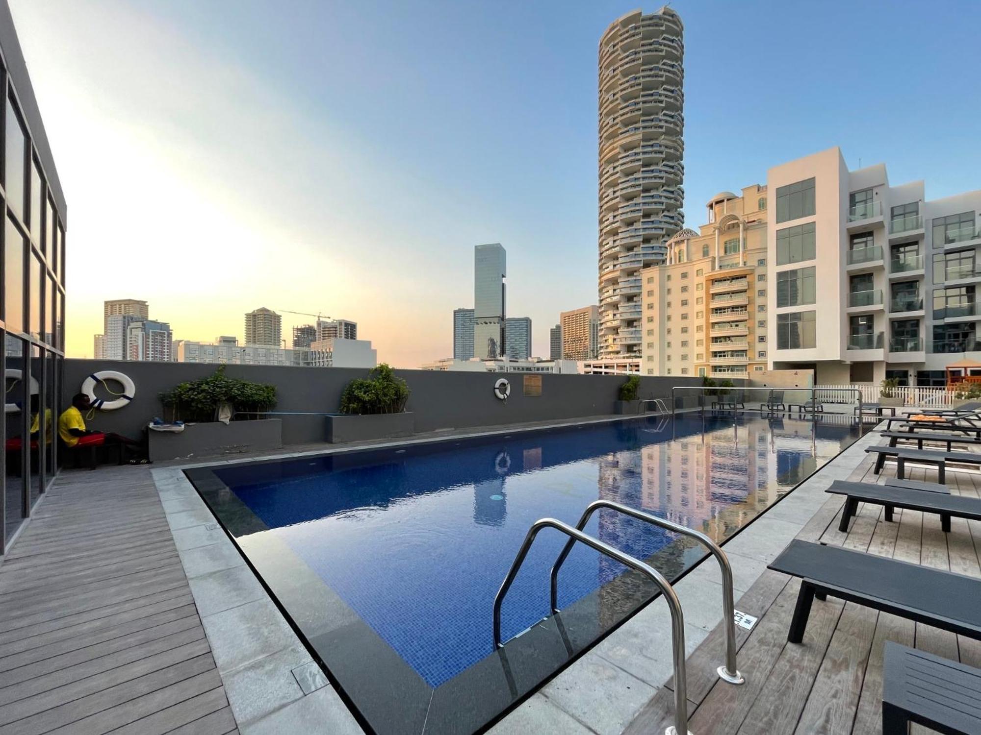 The Smart Concierge - Pantheon Elysee Apartment *