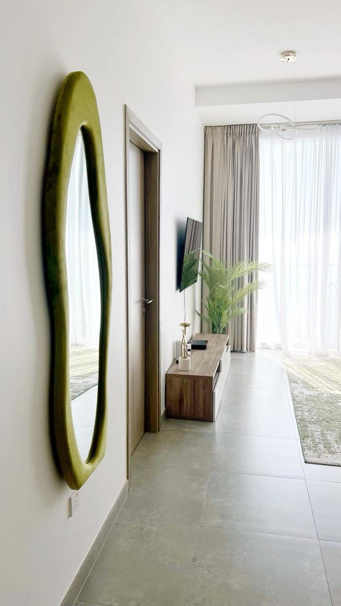 Stella Maris High Floor,stunning Skyline Views *