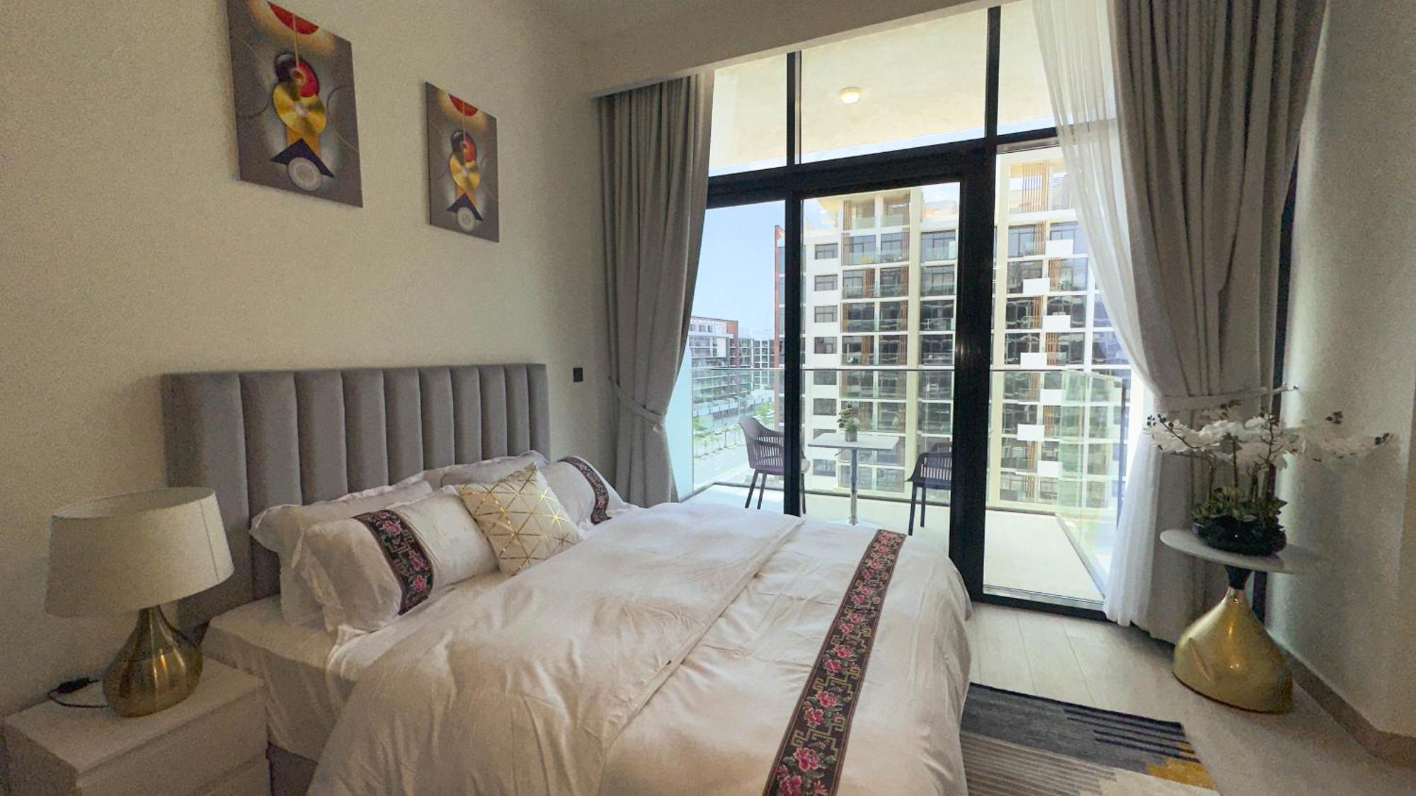 Aaderi Homes Aparthotel