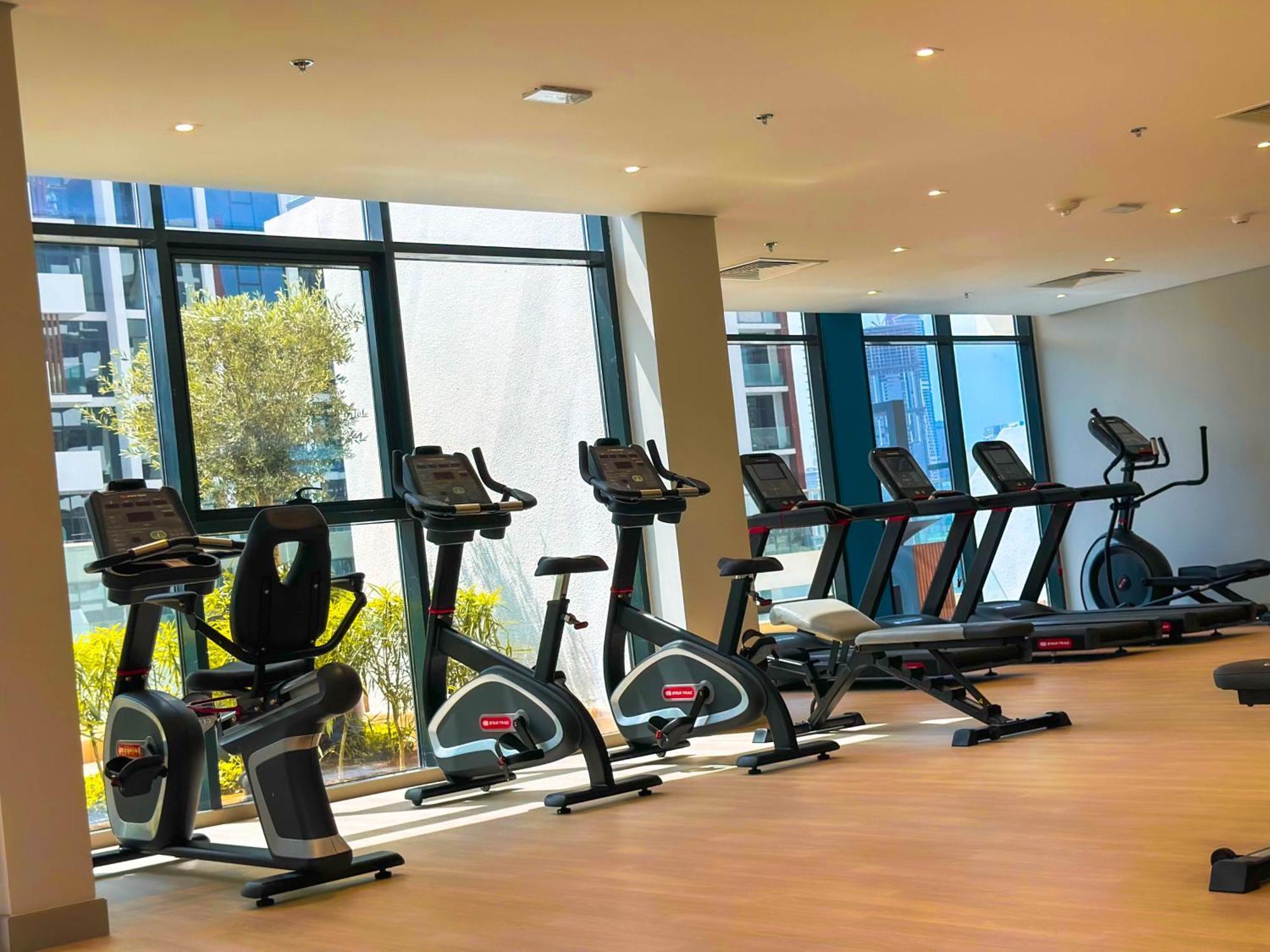 Aaderi Homes Aparthotel