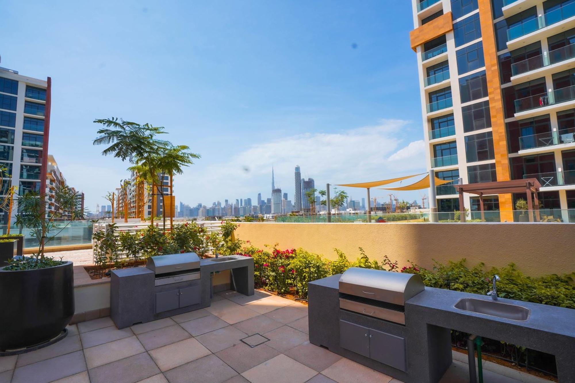 Aaderi Homes Aparthotel